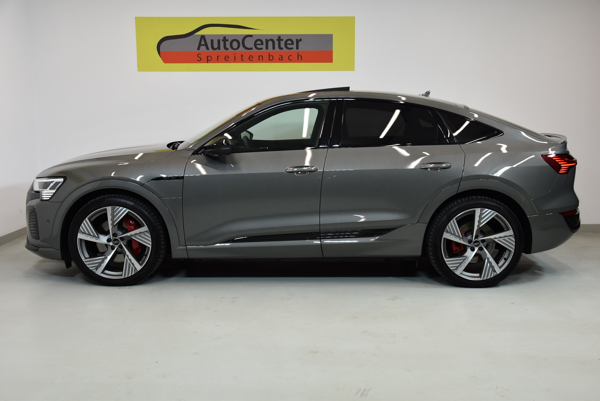 listing desktop thumbnail image 9