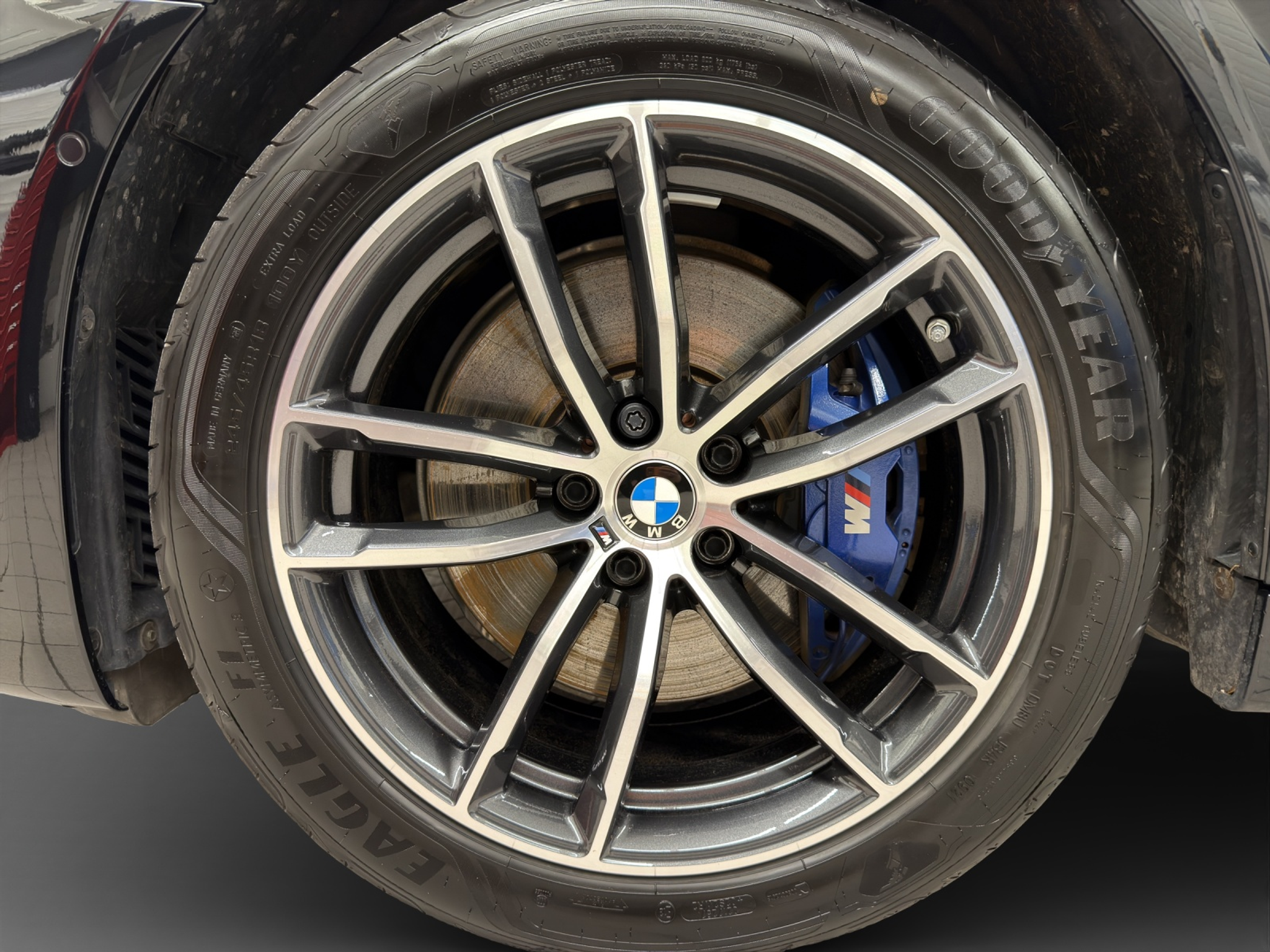 listing desktop thumbnail image 8