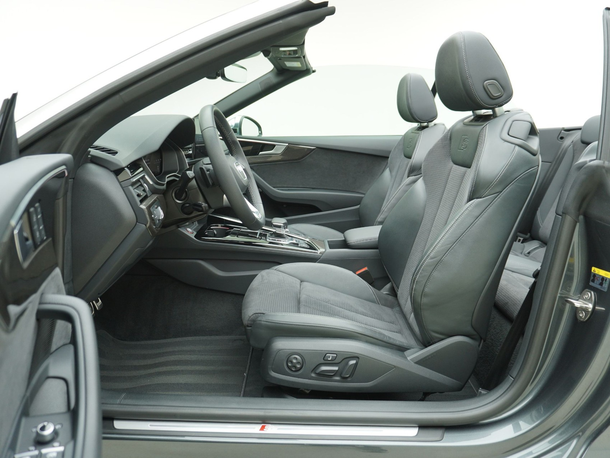 listing desktop thumbnail image 9