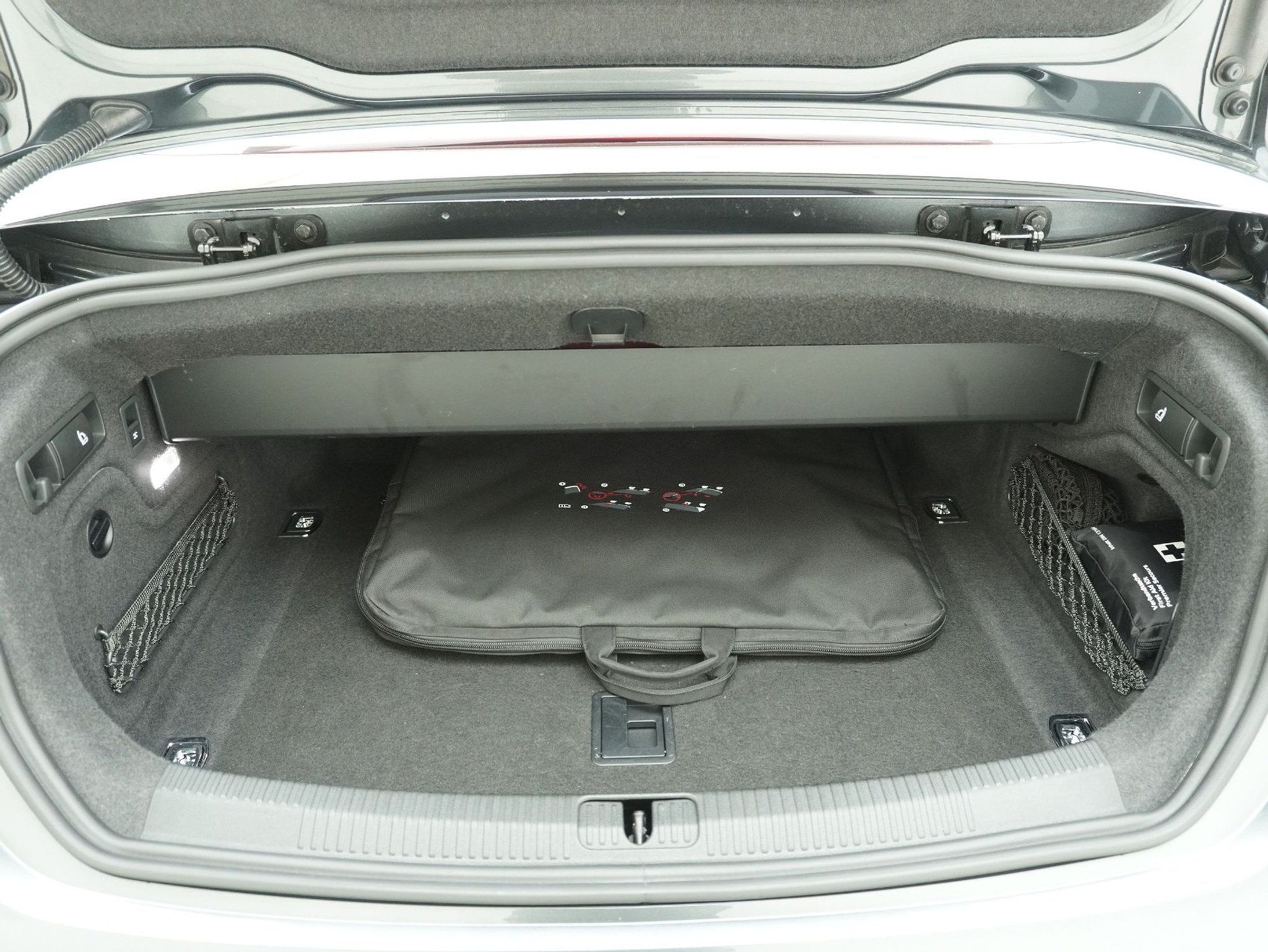 listing desktop thumbnail image 13