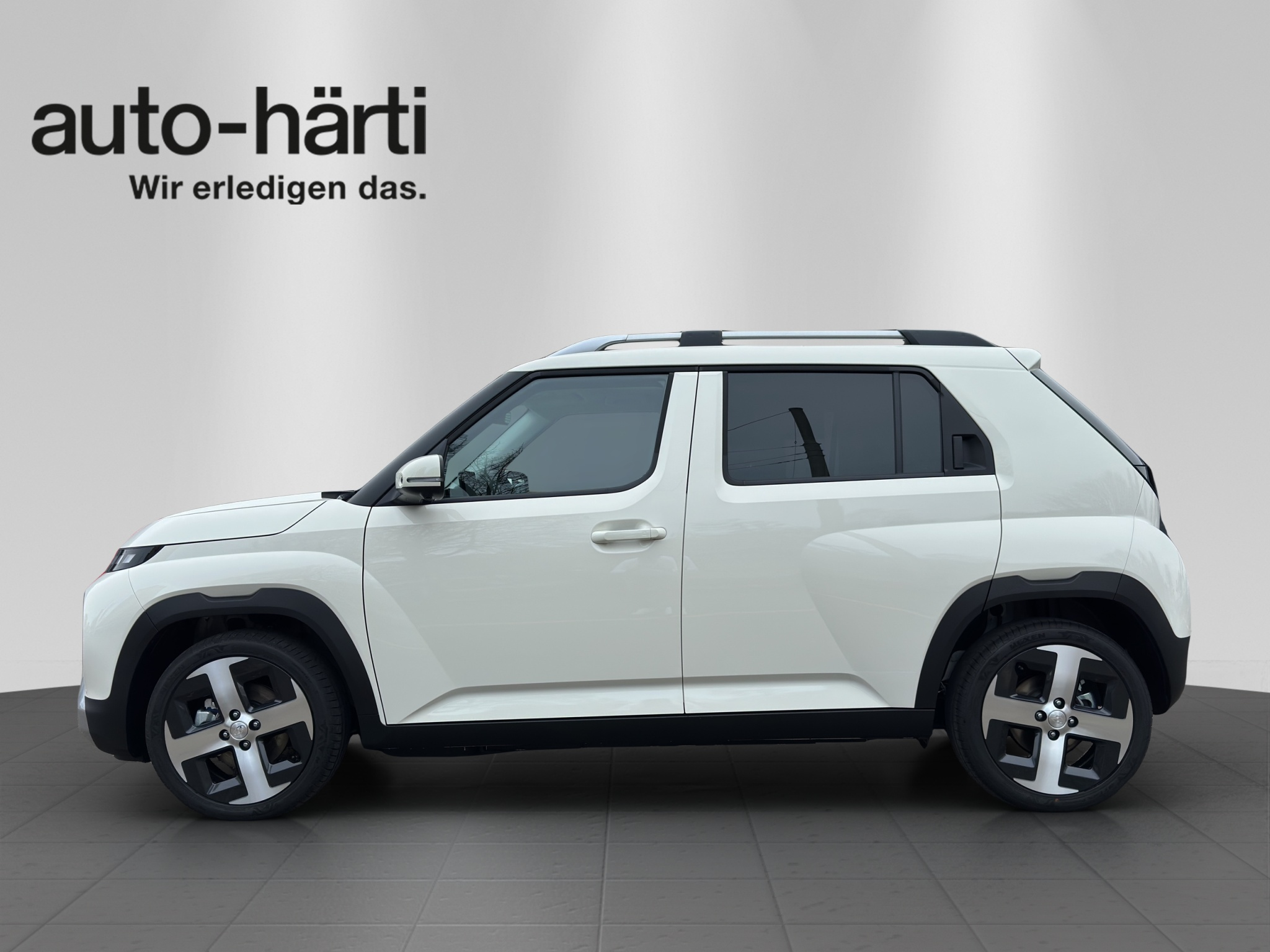 listing desktop thumbnail image 1