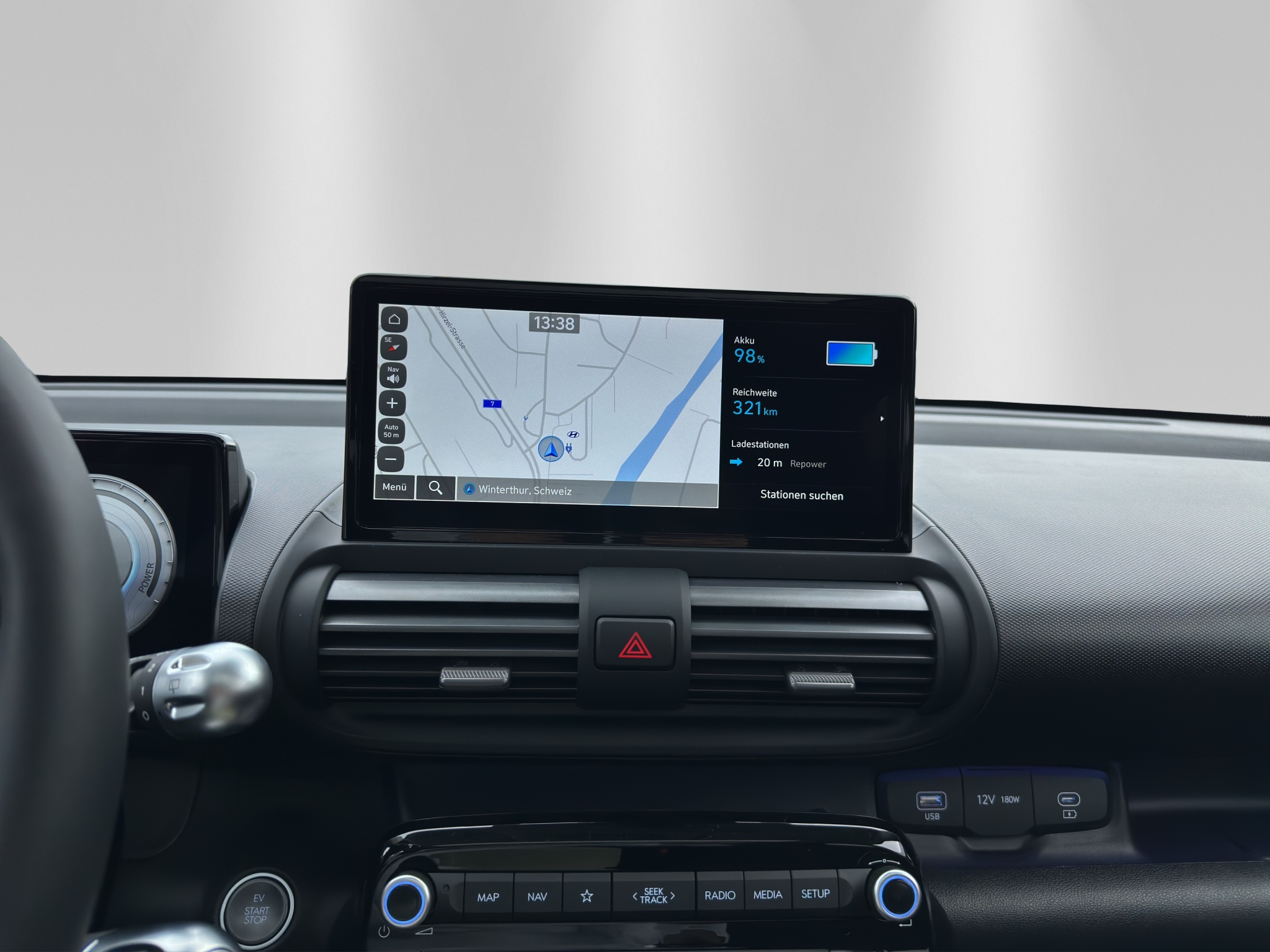 listing desktop thumbnail image 15