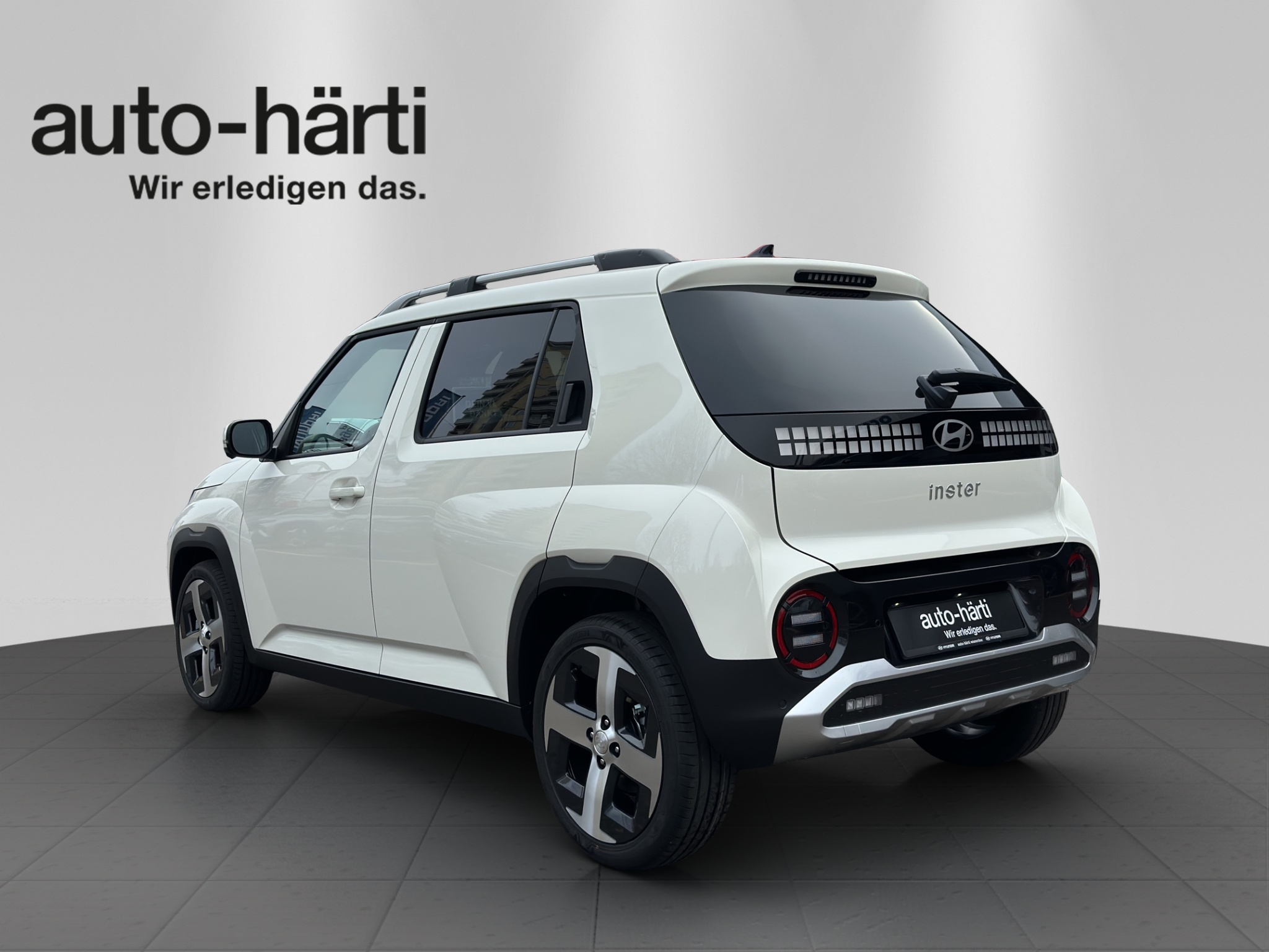 listing desktop thumbnail image 2