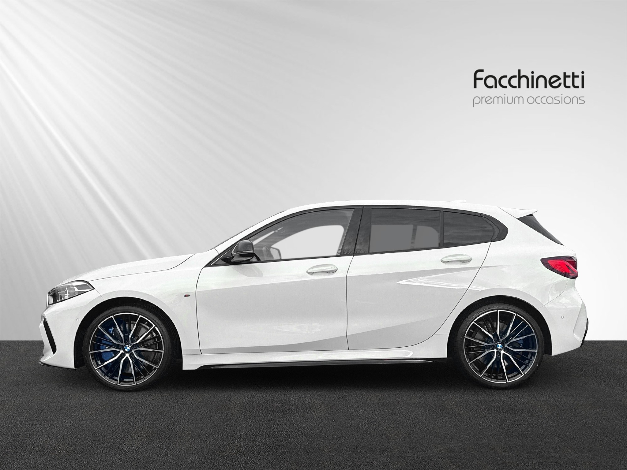 listing desktop thumbnail image 1