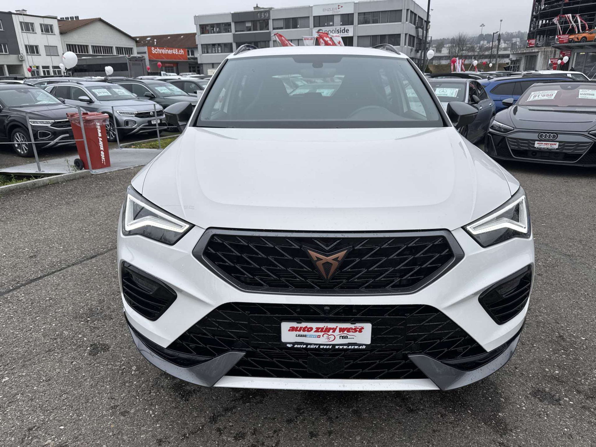 listing desktop thumbnail image 13