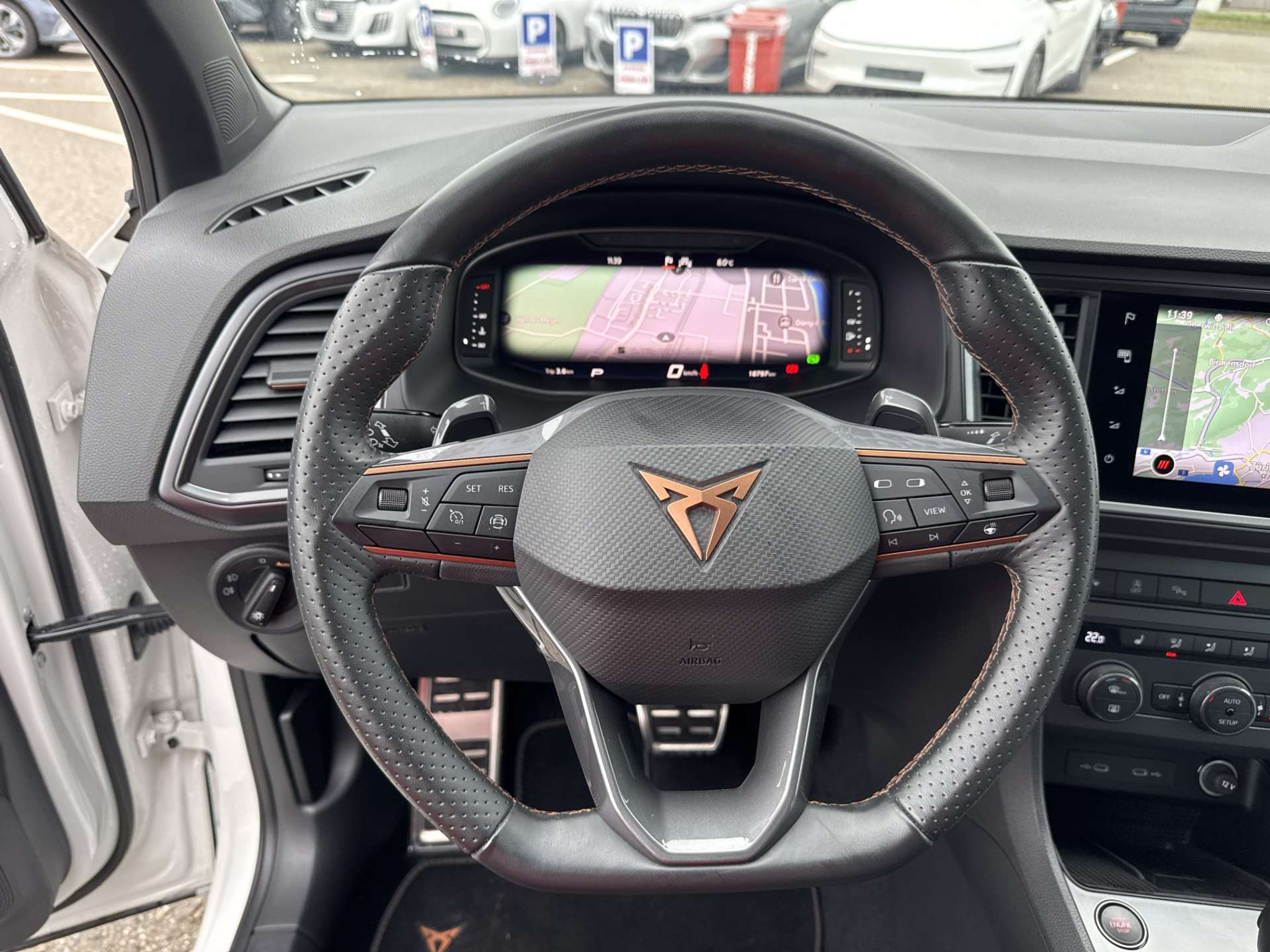 listing desktop thumbnail image 15