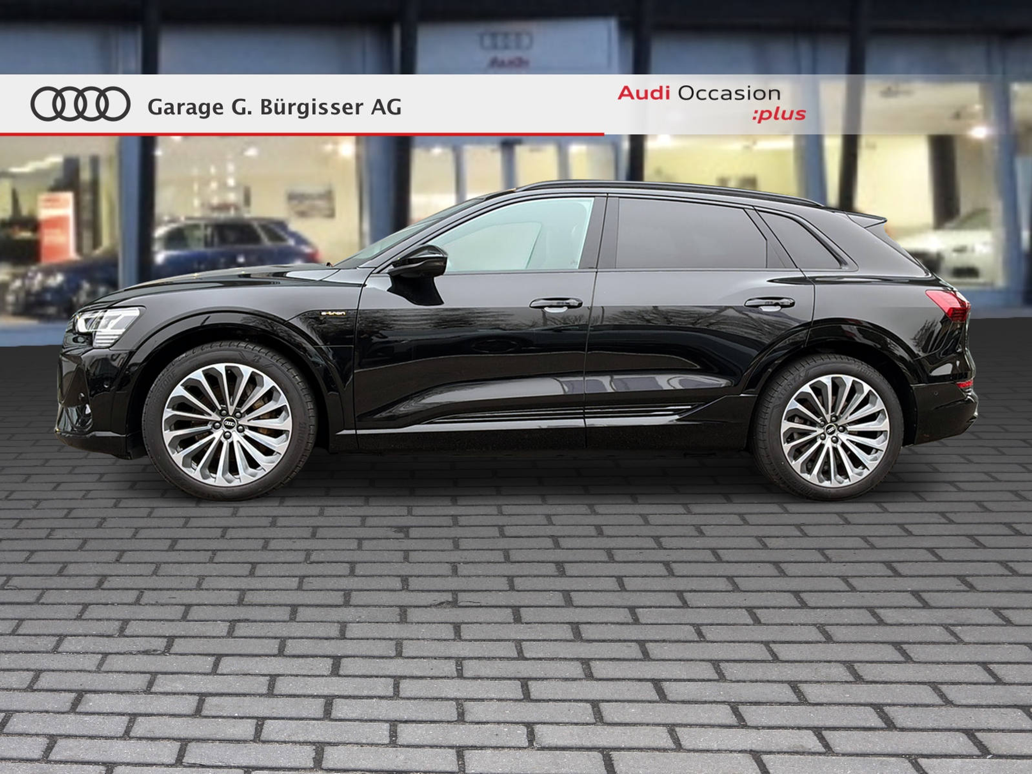 listing desktop thumbnail image 2