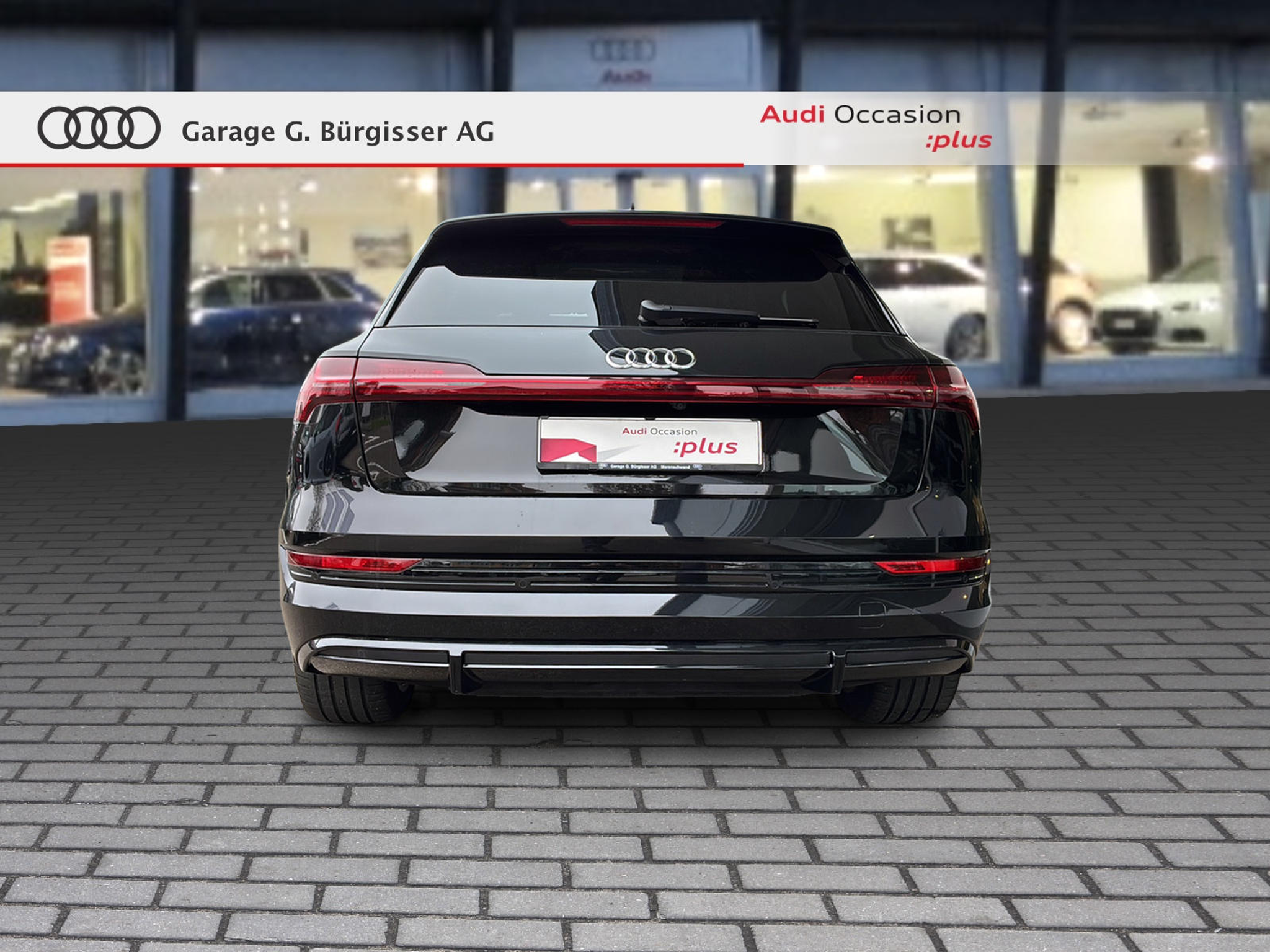 listing desktop thumbnail image 4