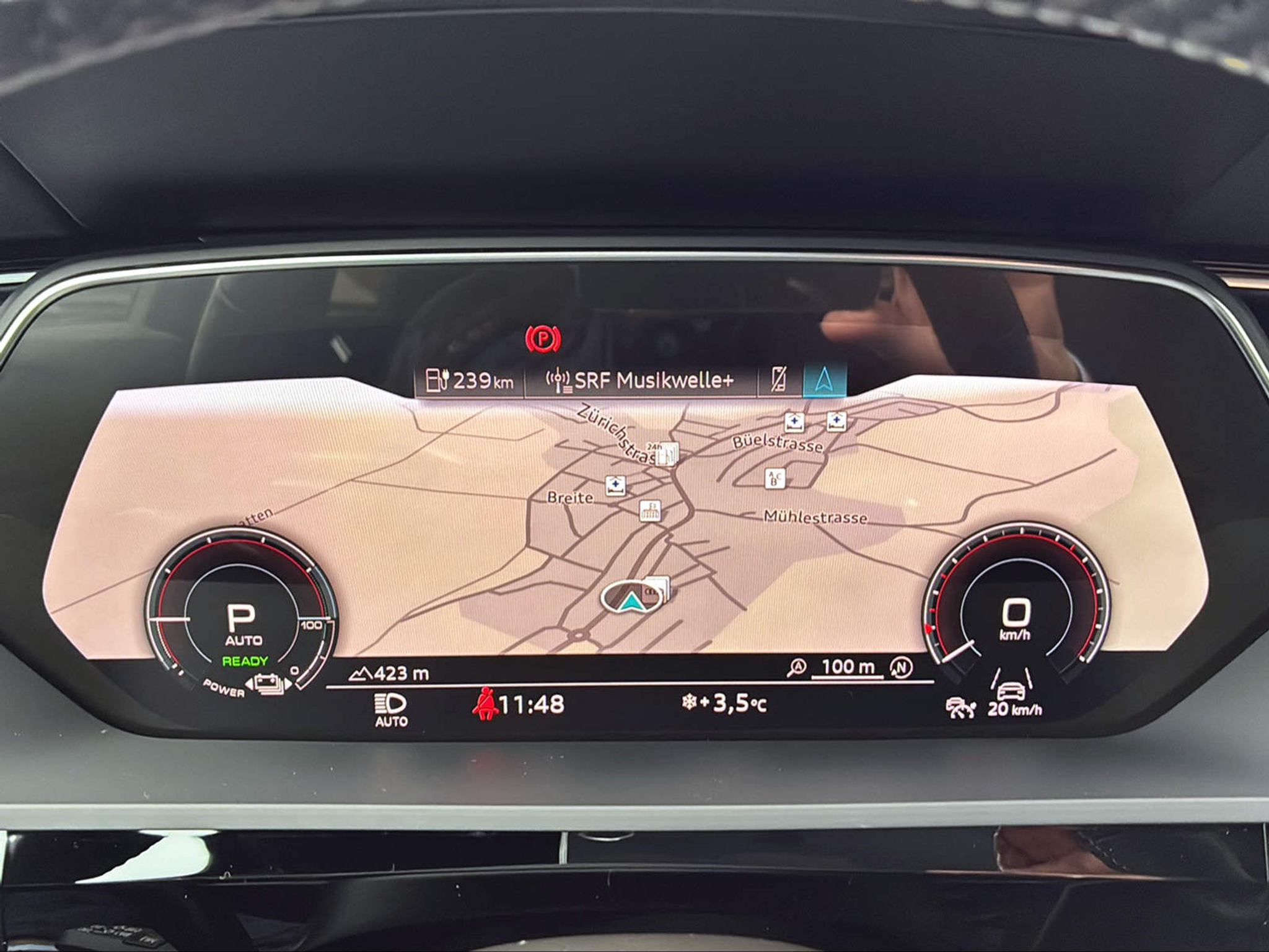 listing desktop thumbnail image 11