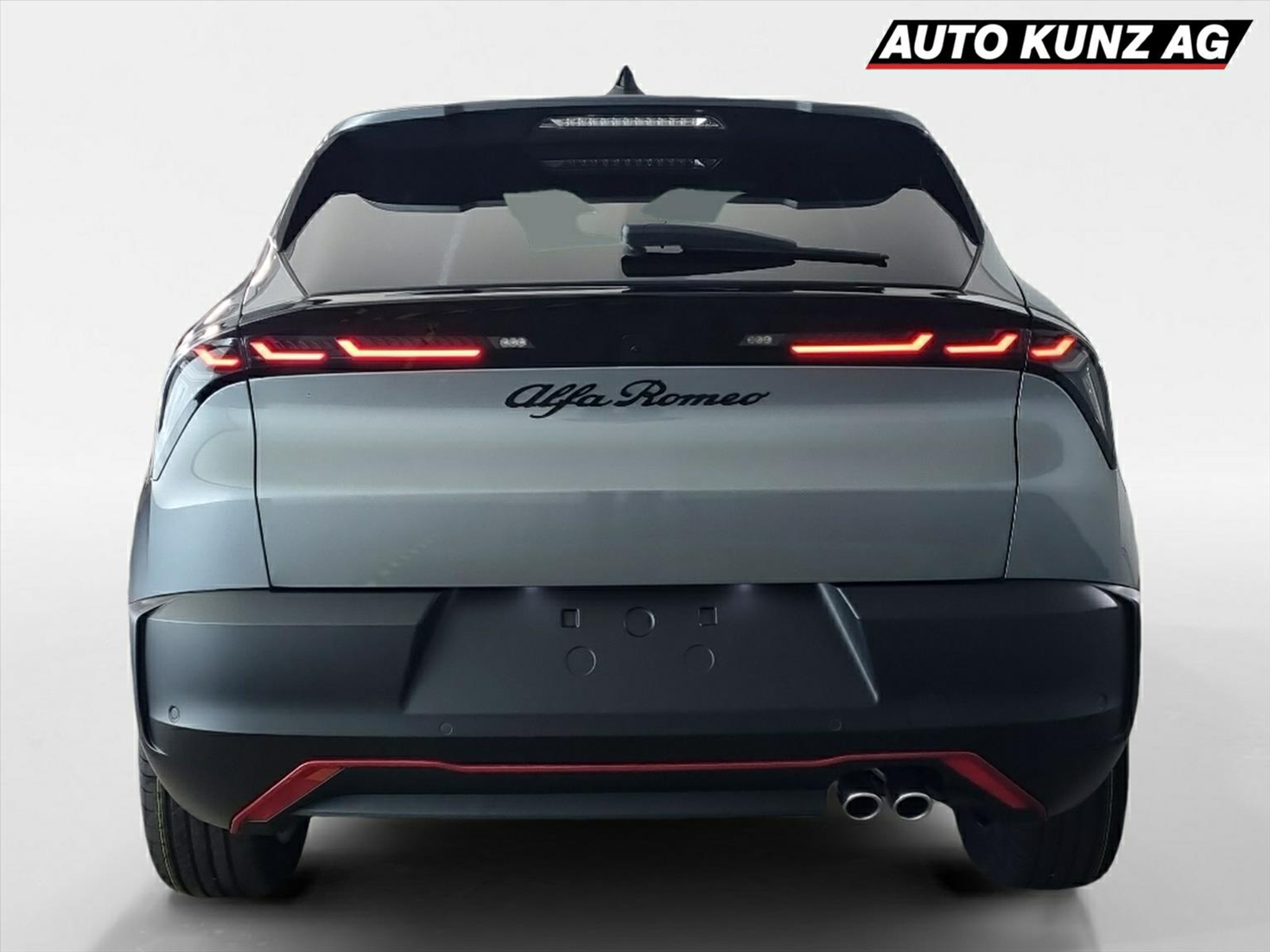 listing desktop thumbnail image 3