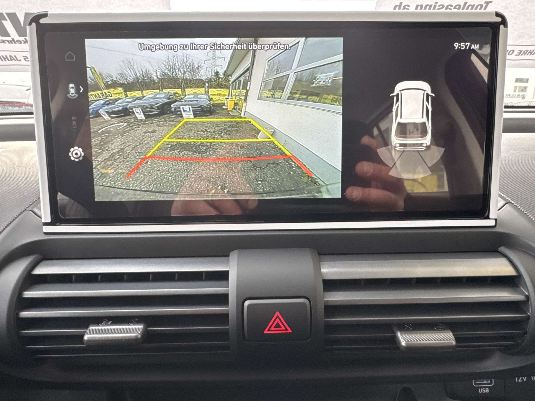 listing desktop thumbnail image 10