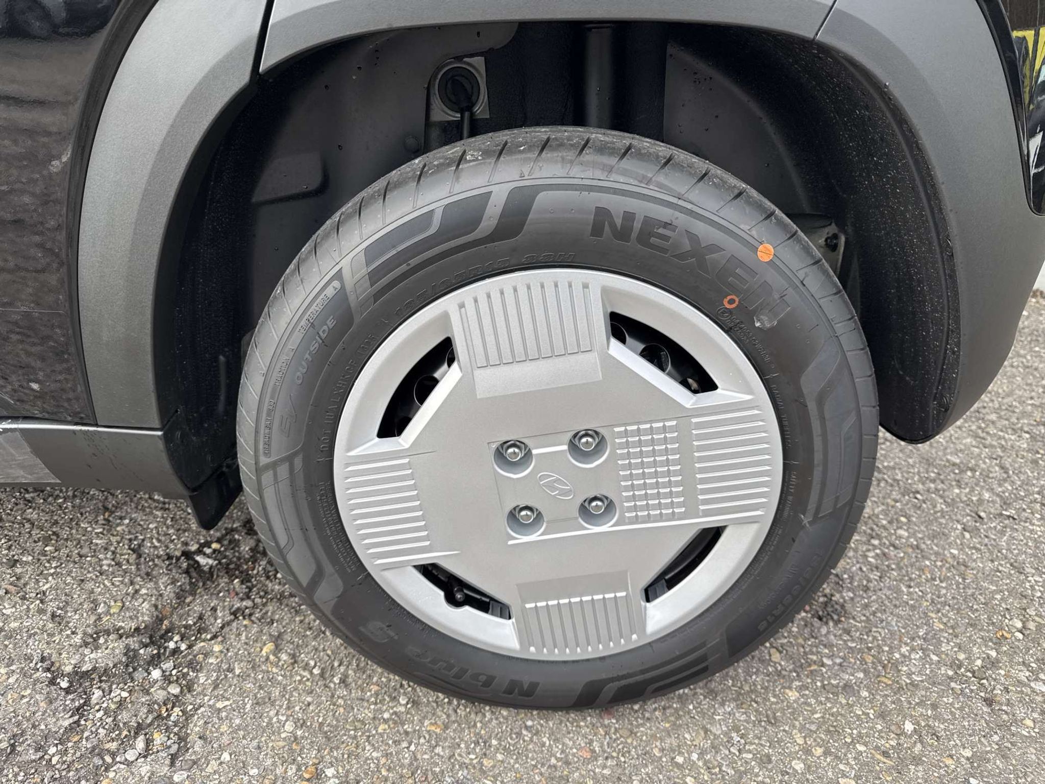 listing desktop thumbnail image 9