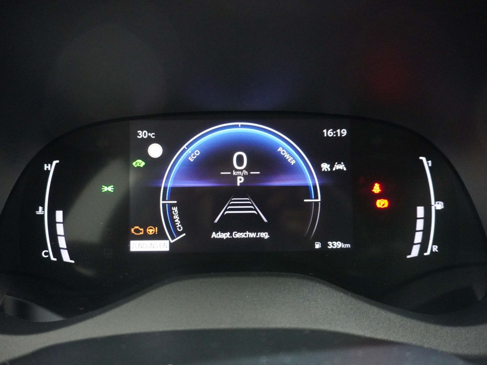 listing desktop thumbnail image 10