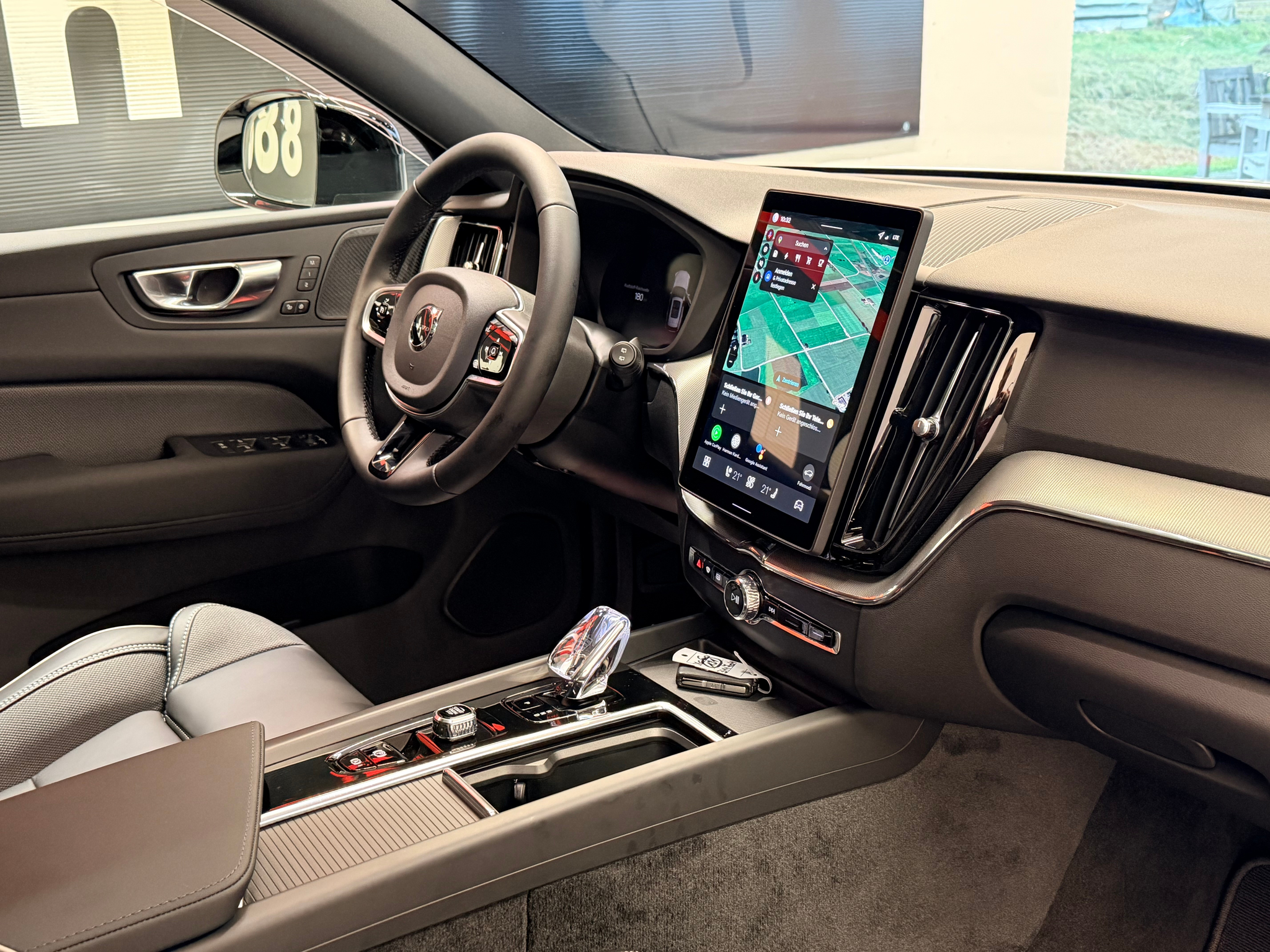 listing desktop thumbnail image 20