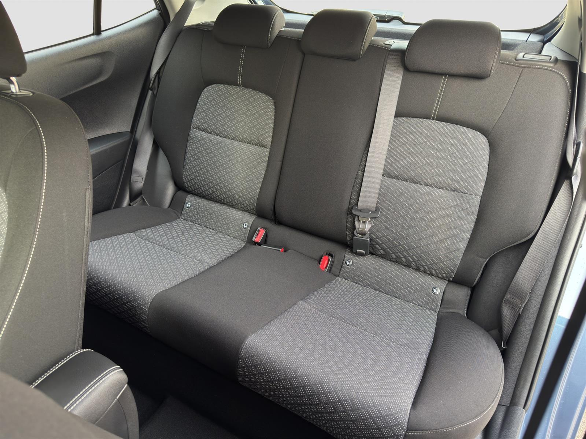 listing desktop thumbnail image 5