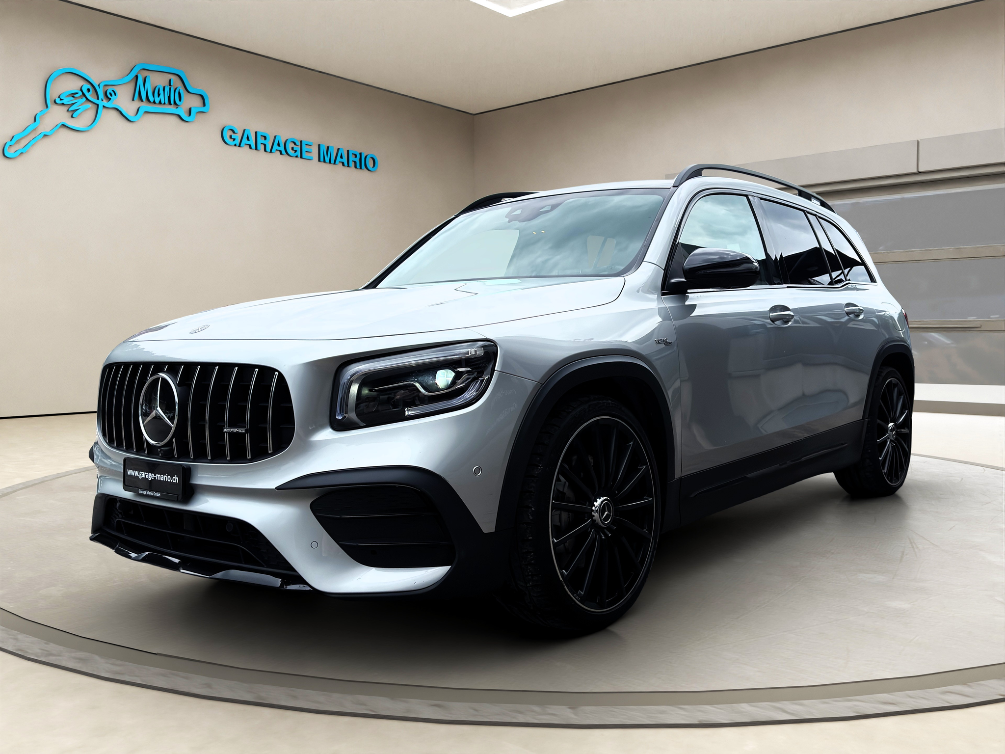 listing desktop thumbnail image 2