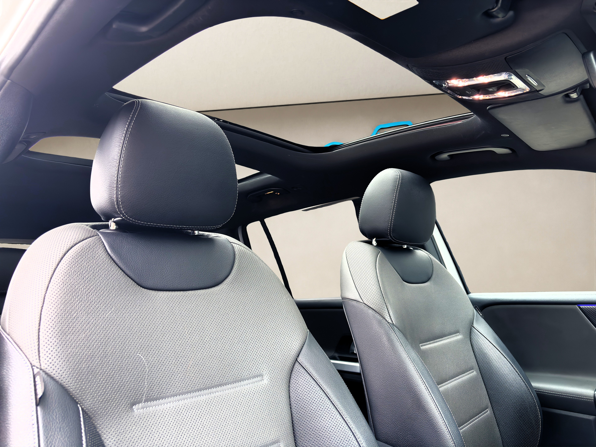 listing desktop thumbnail image 11