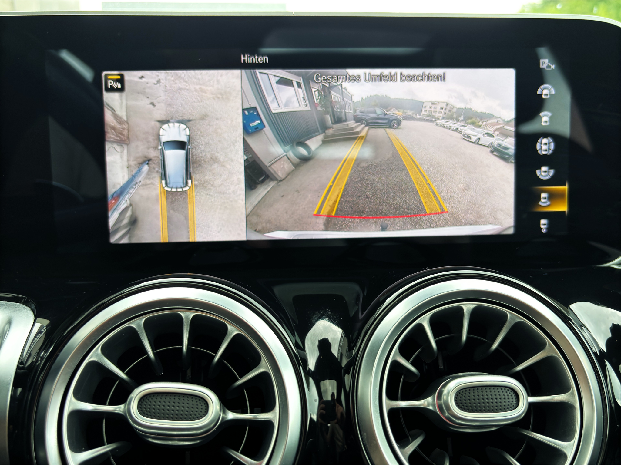 listing desktop thumbnail image 12