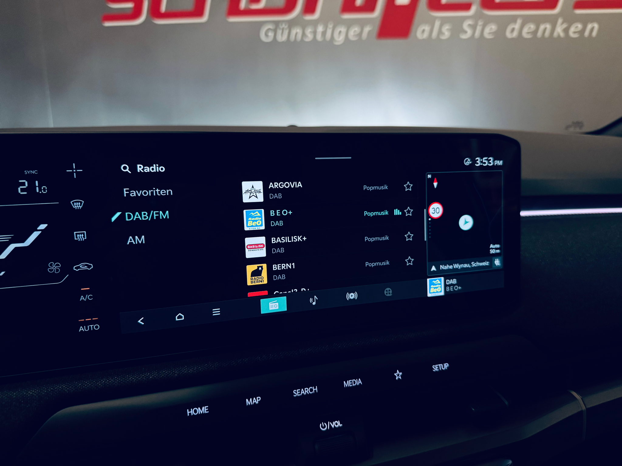 listing desktop thumbnail image 22