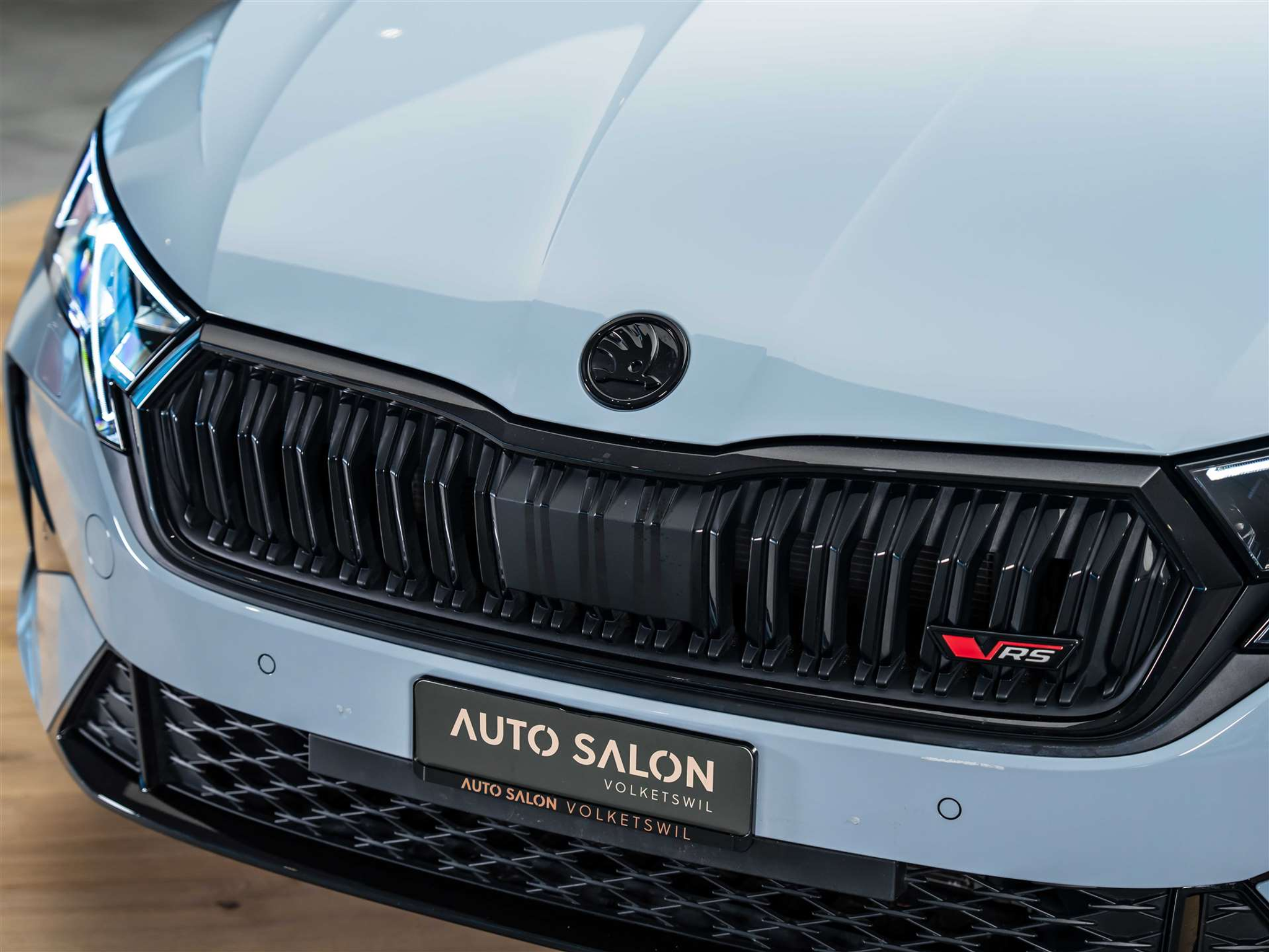 listing desktop thumbnail image 21