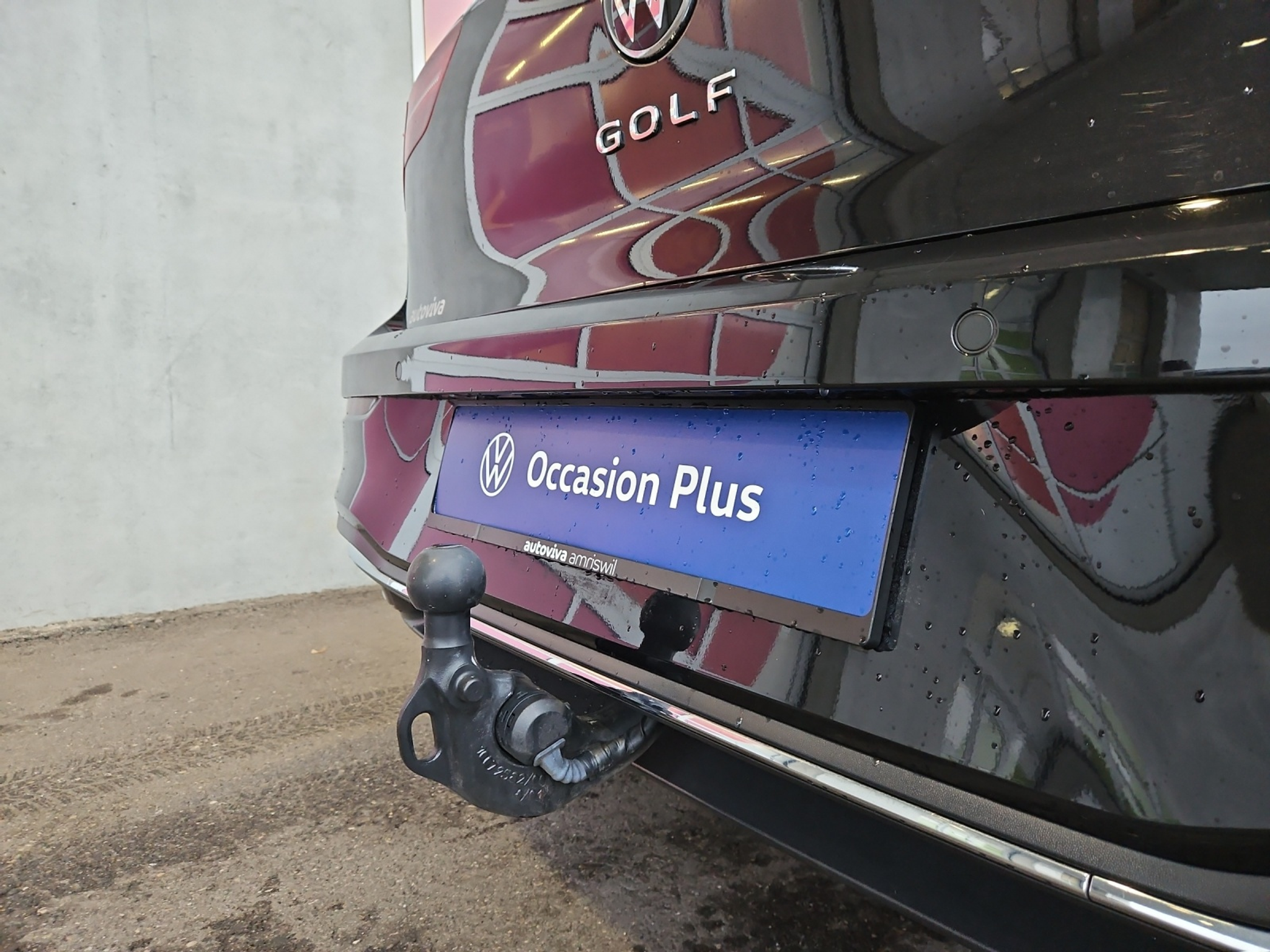 listing desktop thumbnail image 12