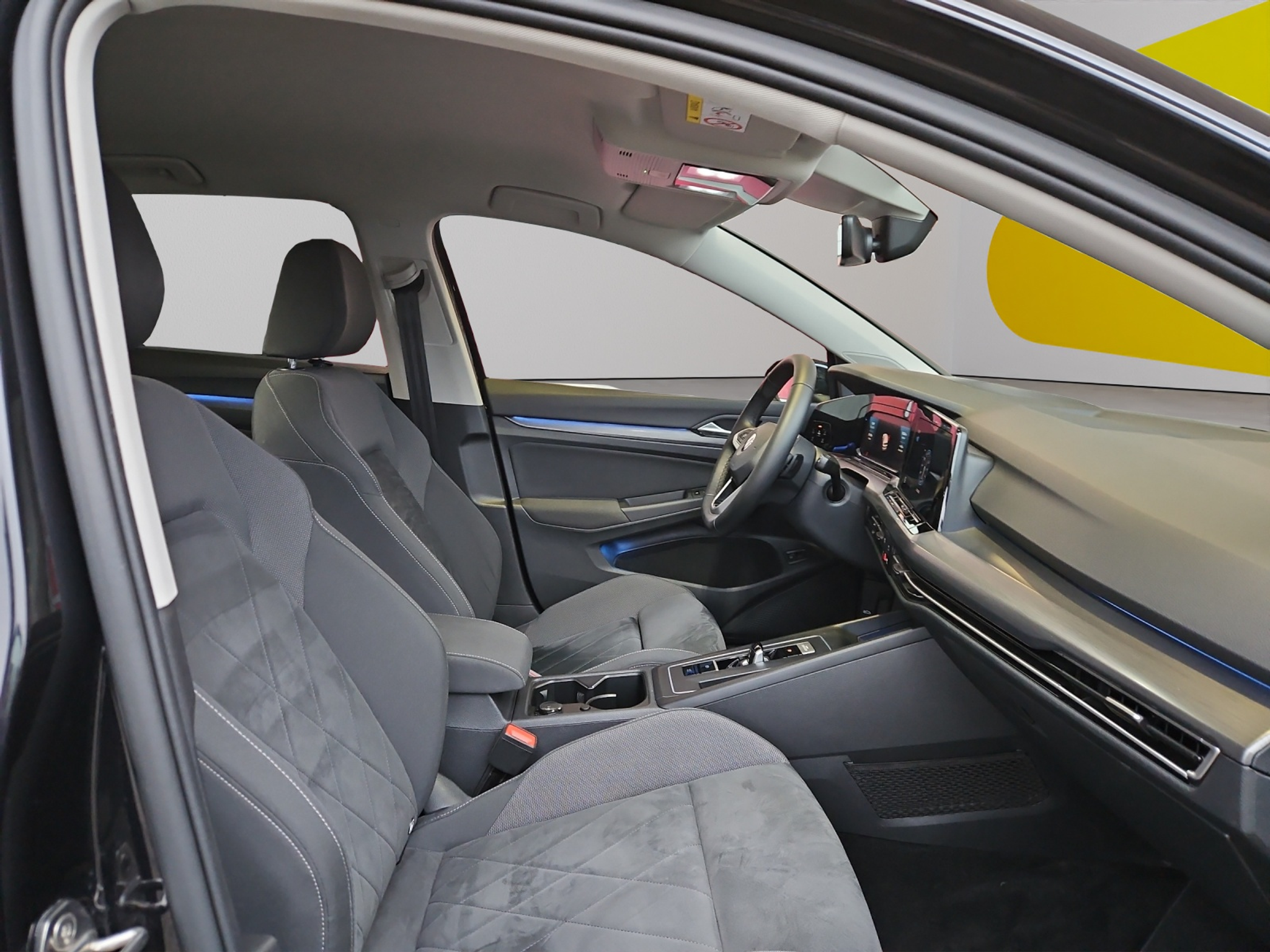 listing desktop thumbnail image 10