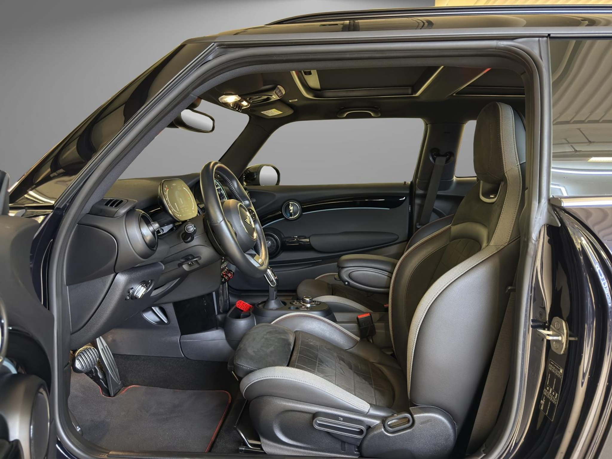 listing desktop thumbnail image 10