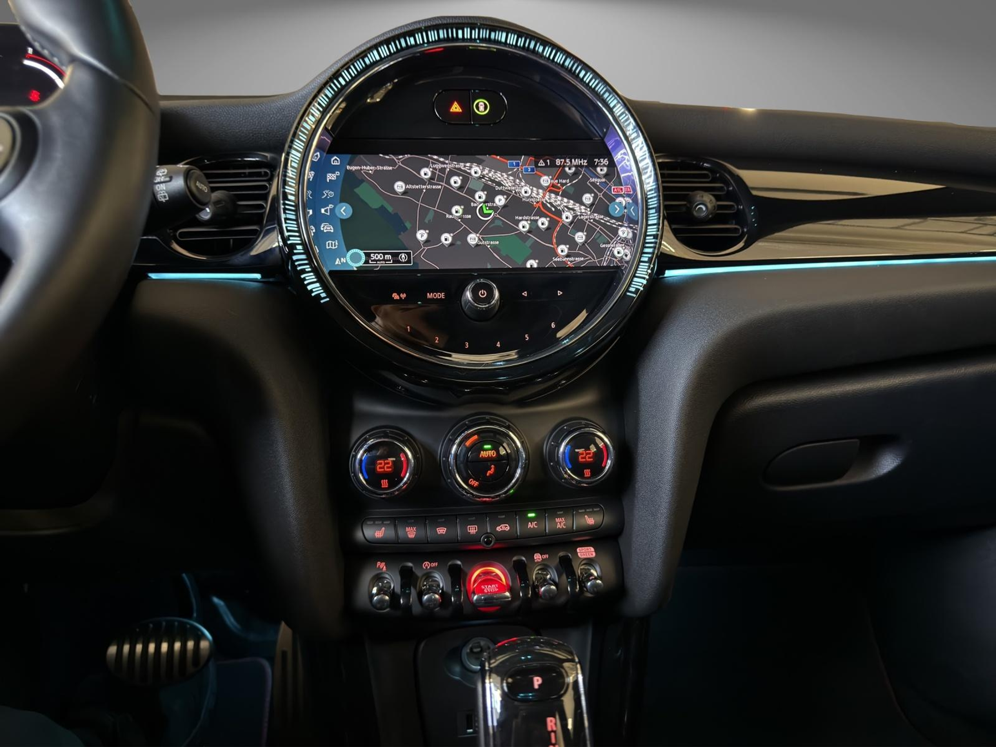 listing desktop thumbnail image 12