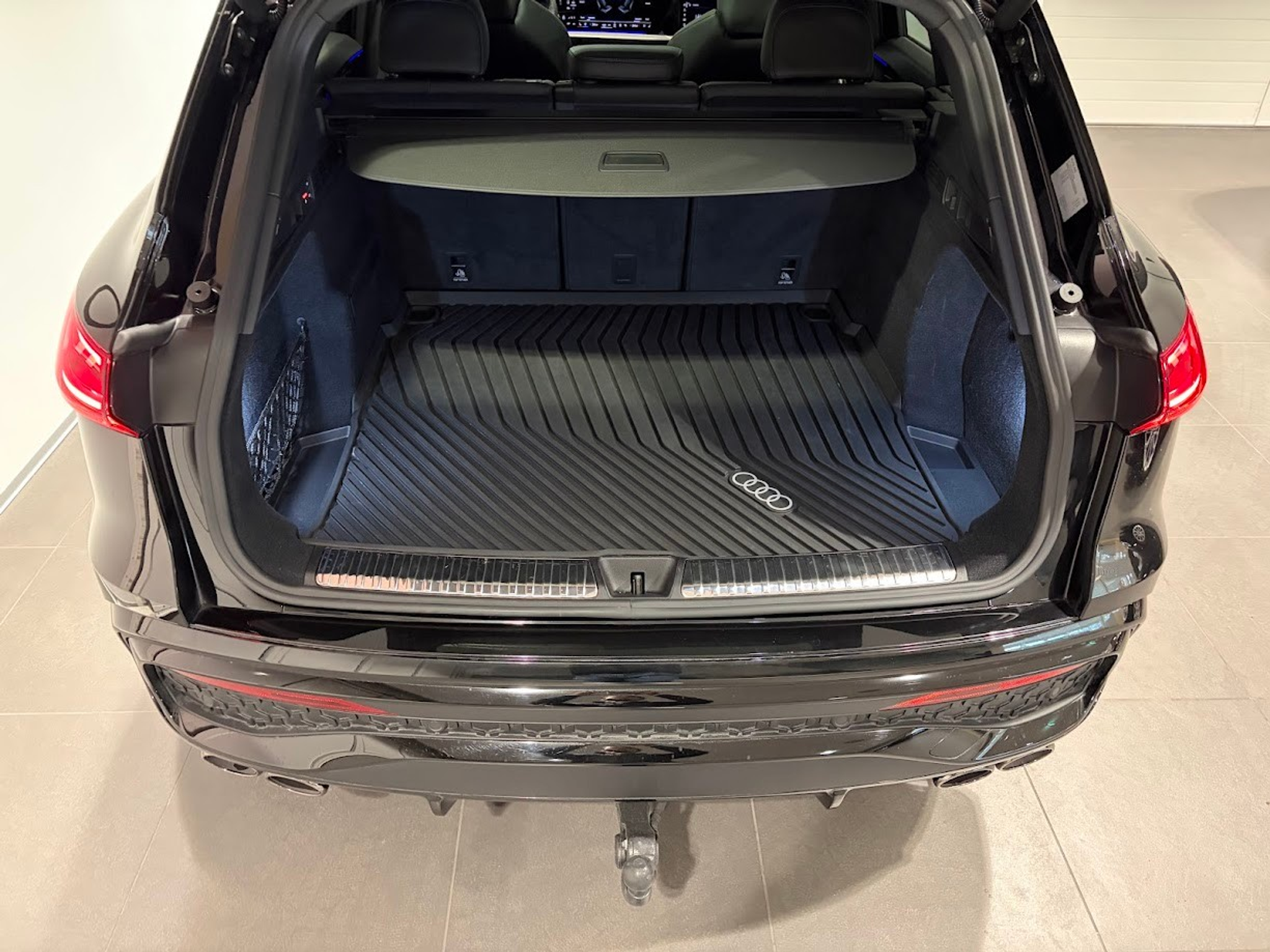 listing desktop thumbnail image 12