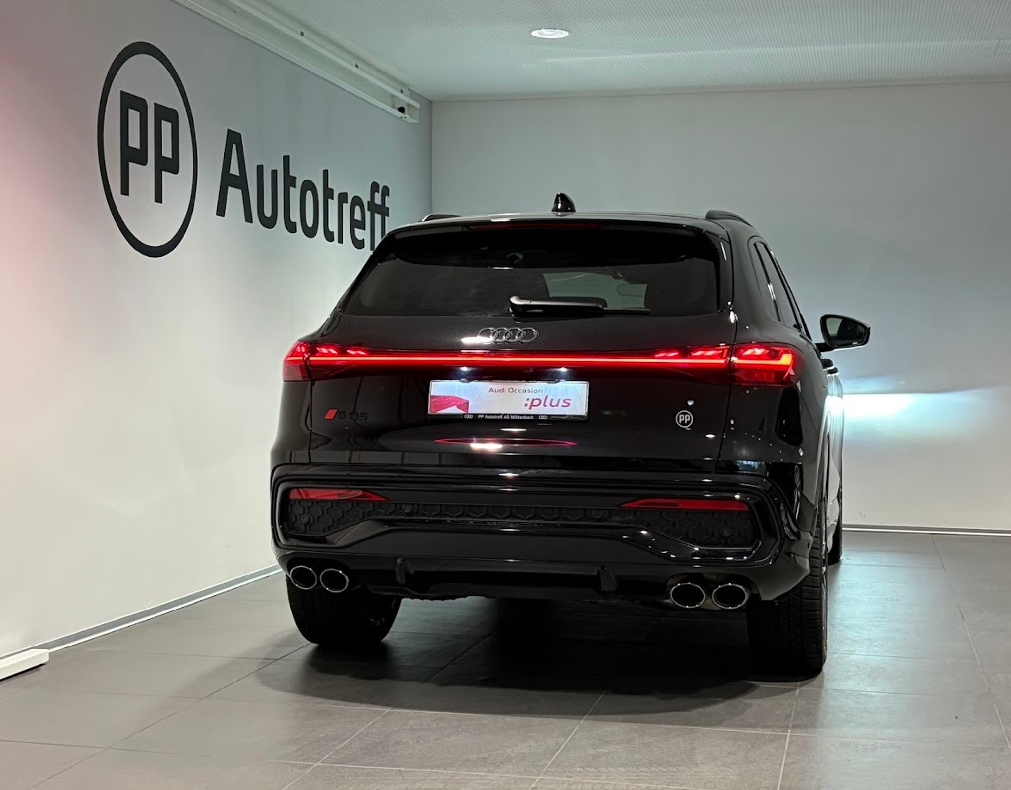 listing desktop thumbnail image 13