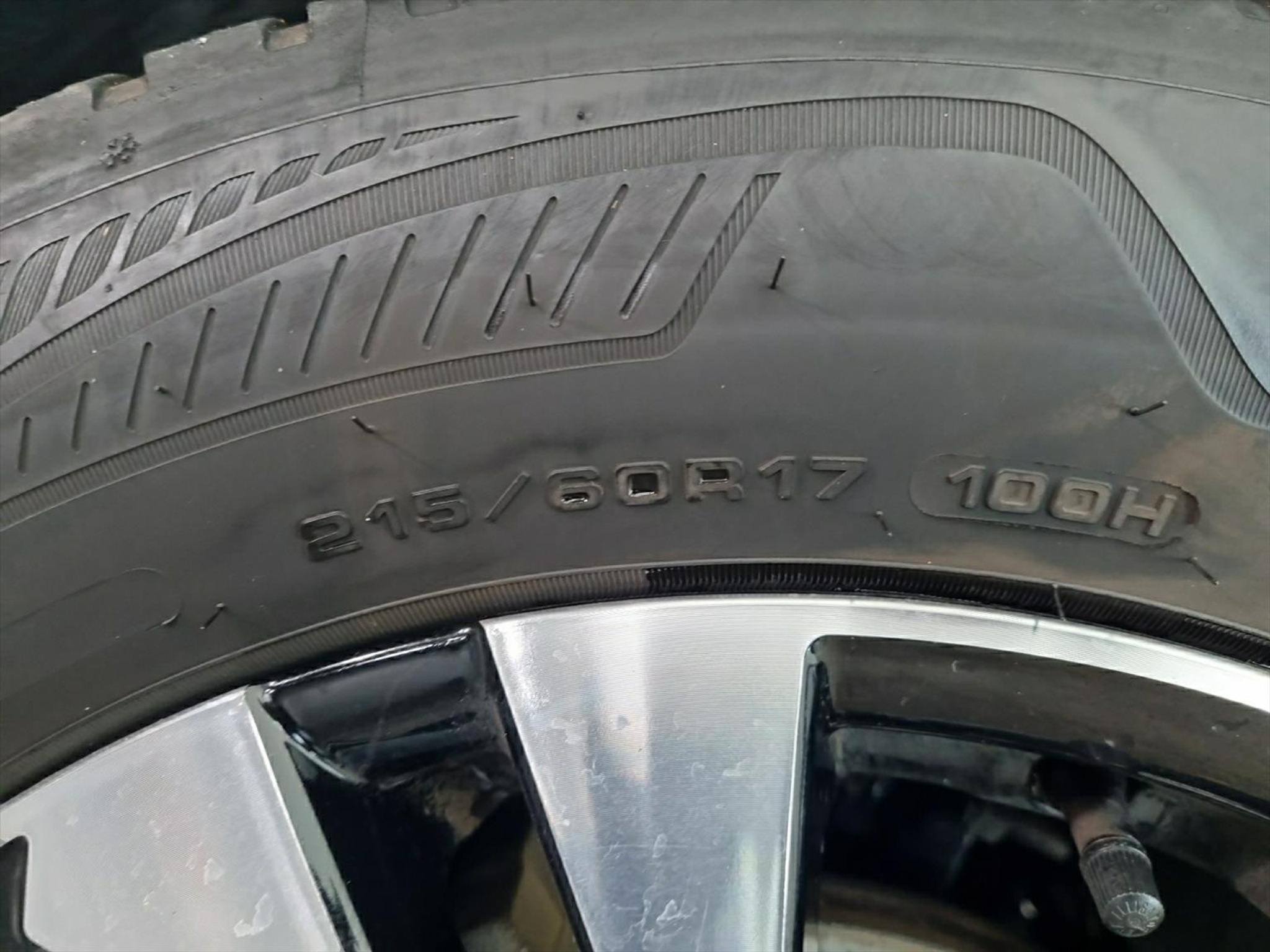 listing desktop thumbnail image 12