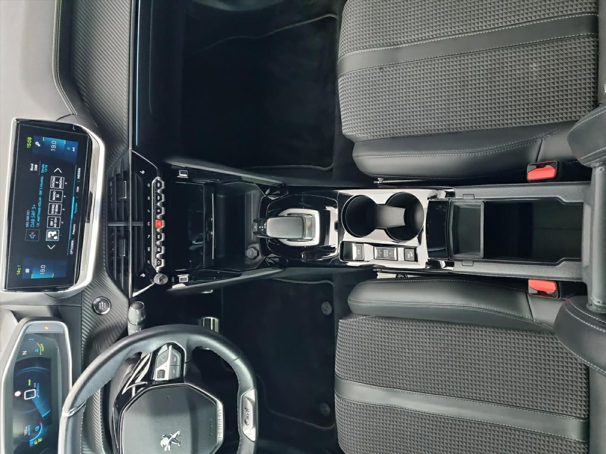 listing desktop thumbnail image 8