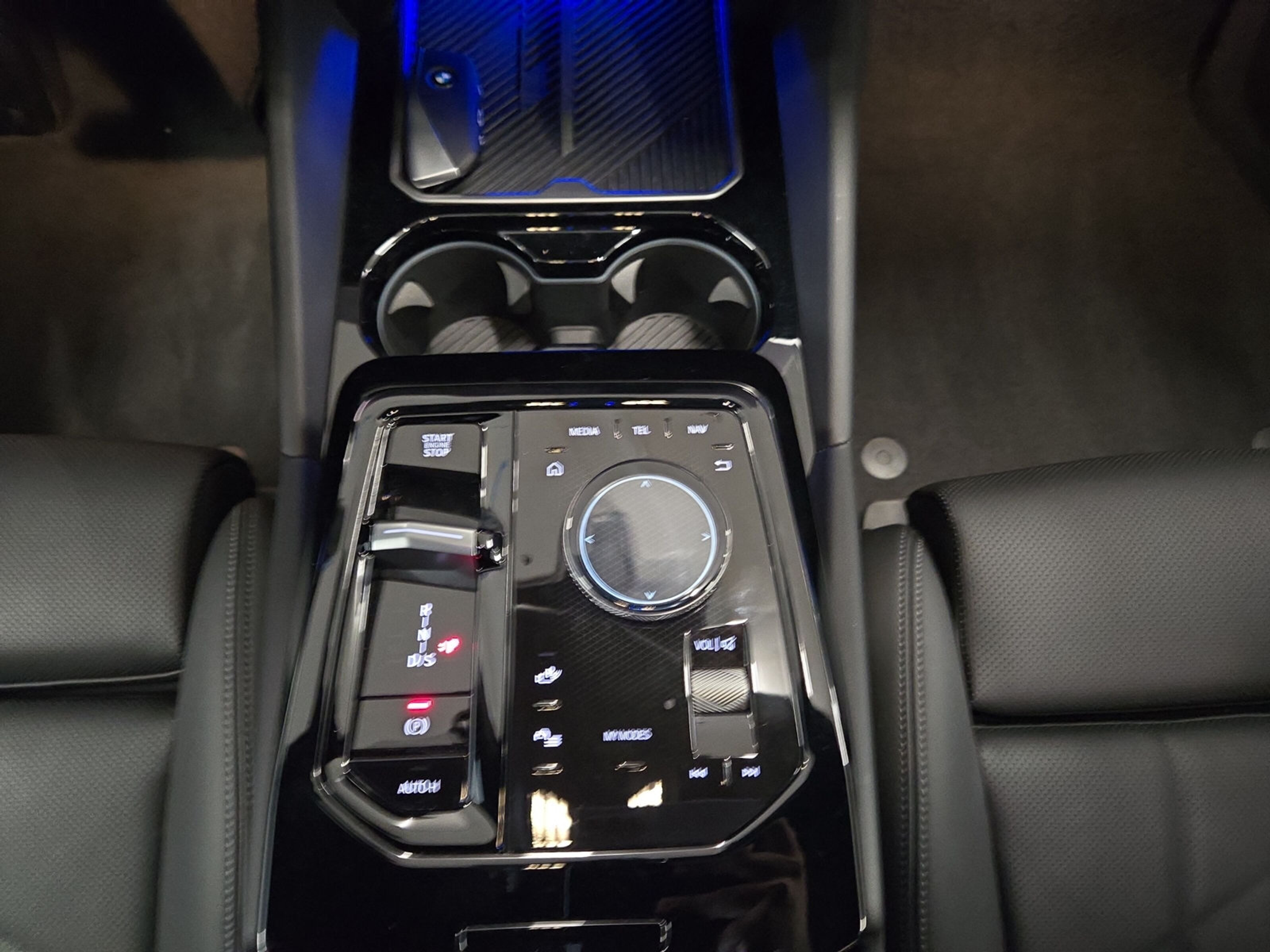 listing desktop thumbnail image 12