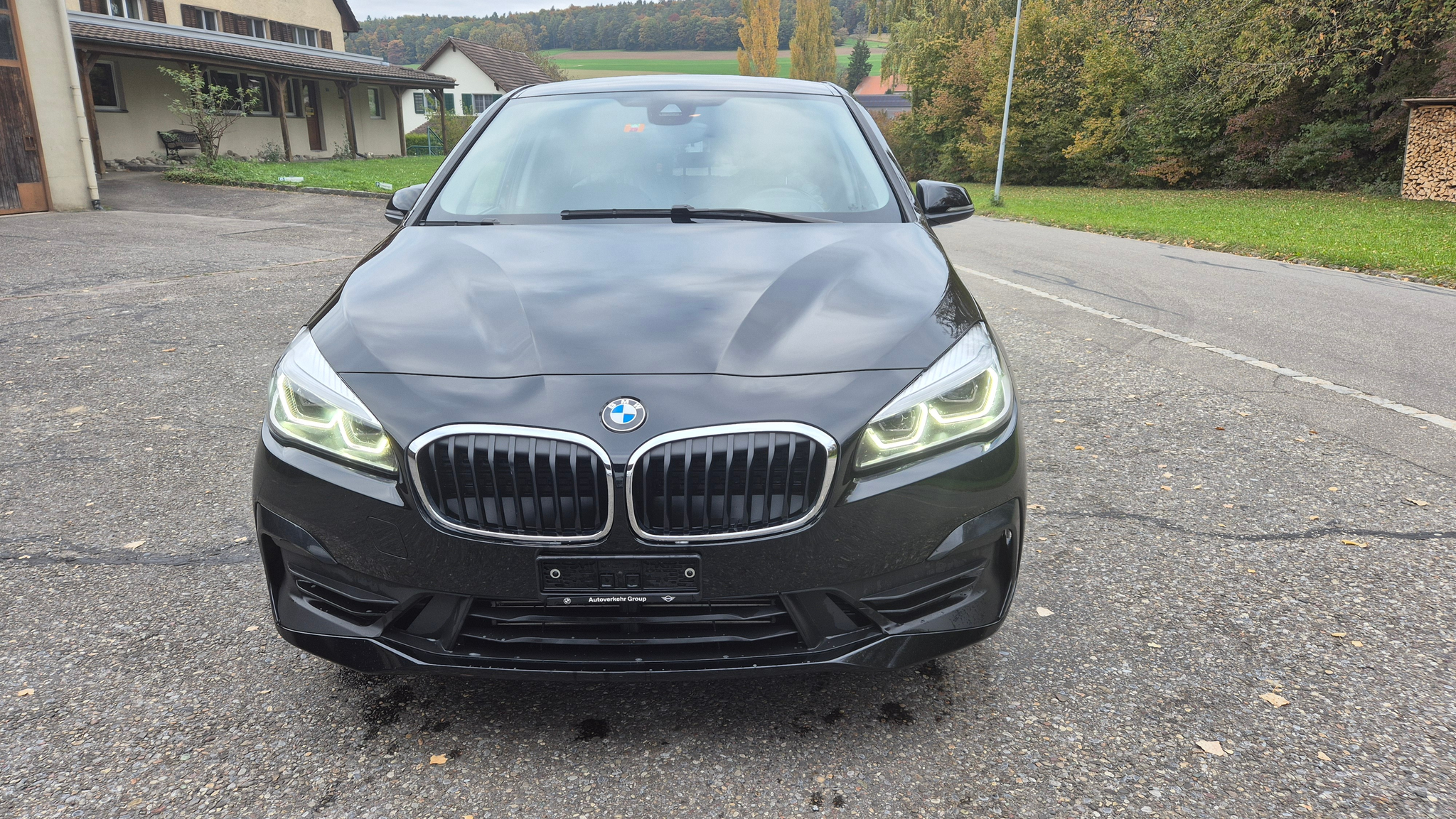 listing desktop thumbnail image 1