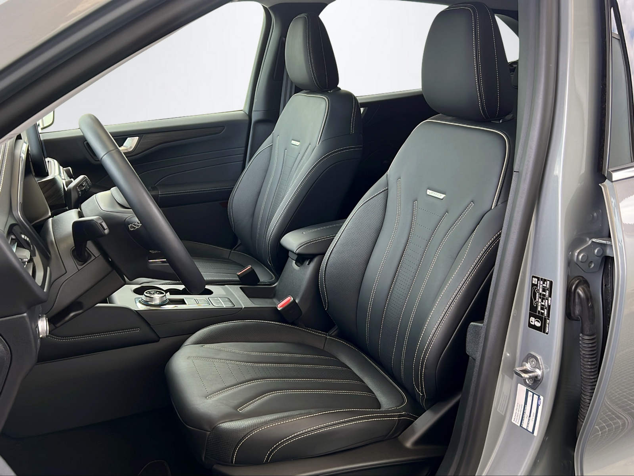 listing desktop thumbnail image 14