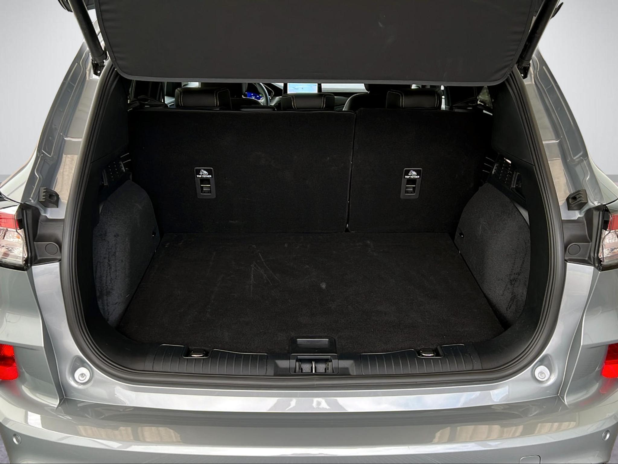 listing desktop thumbnail image 5