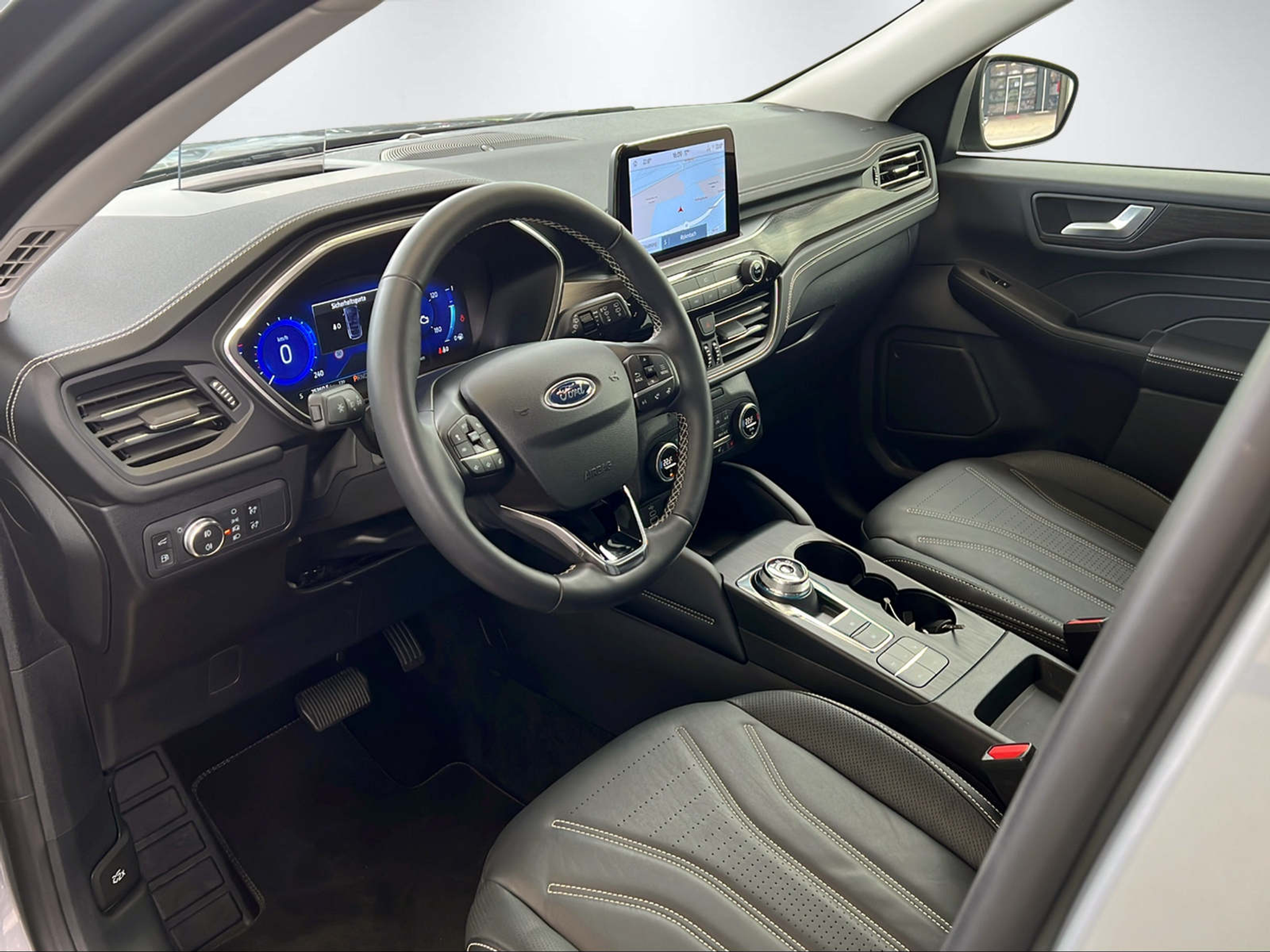 listing desktop thumbnail image 13