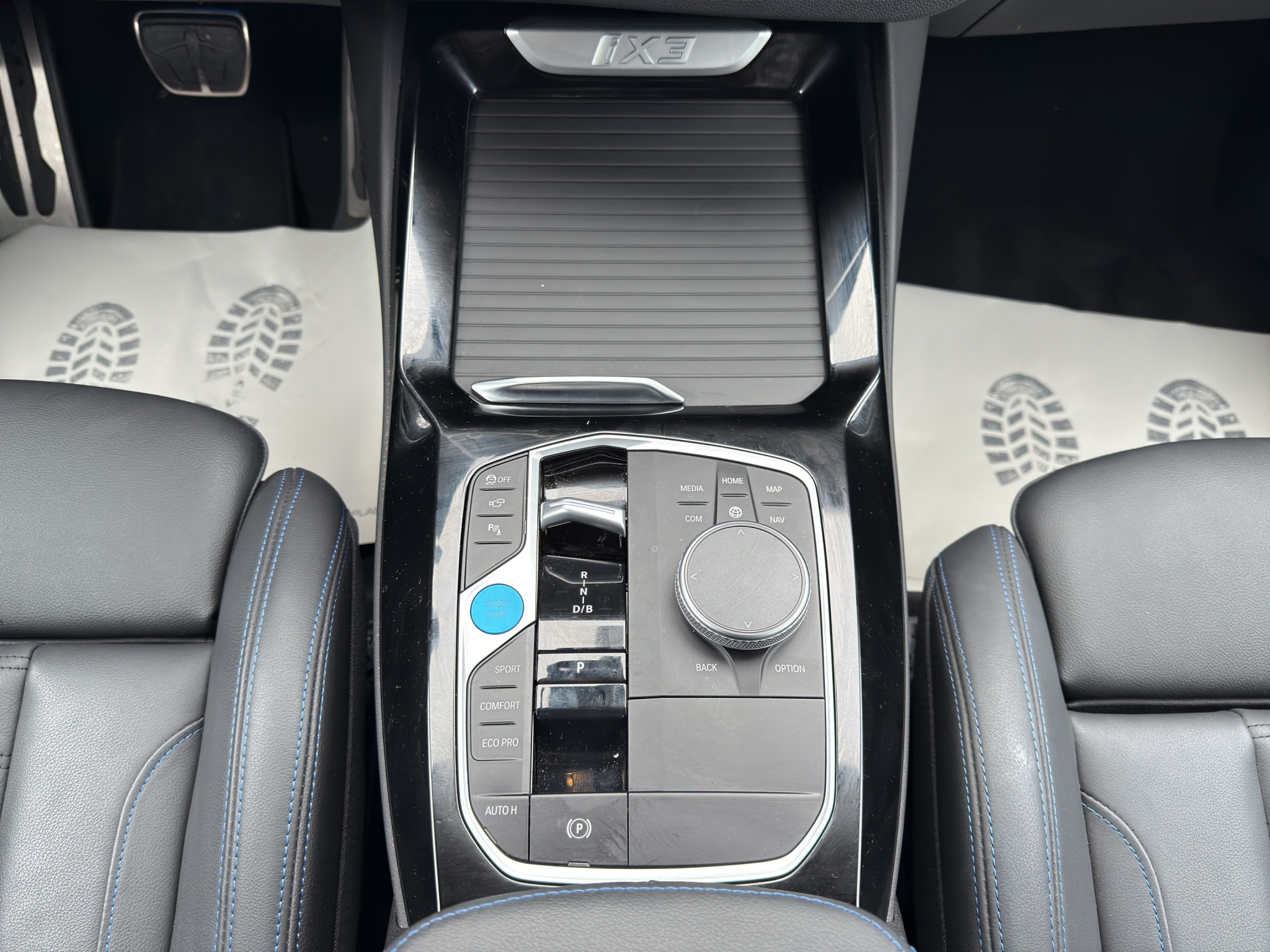 listing desktop thumbnail image 11