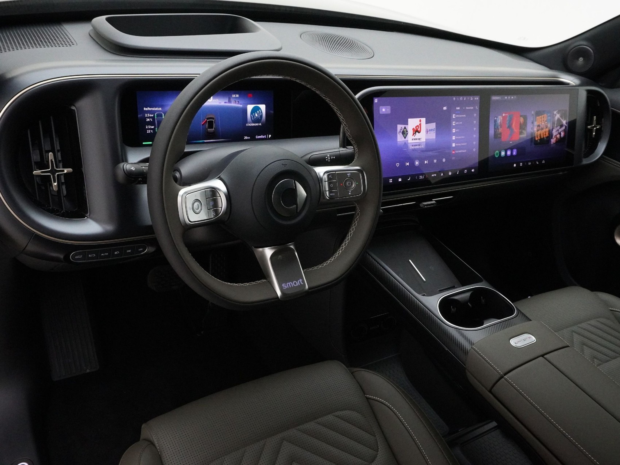 listing desktop thumbnail image 10