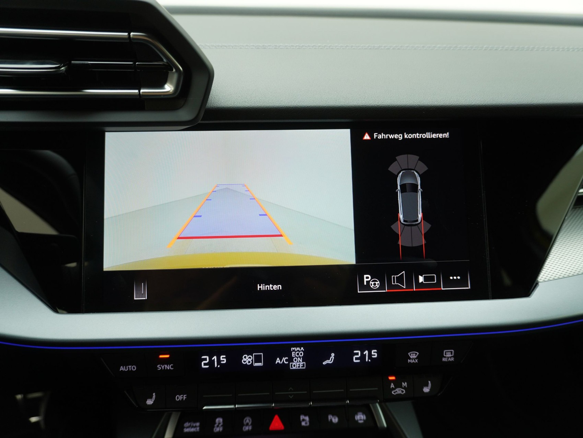 listing desktop thumbnail image 20