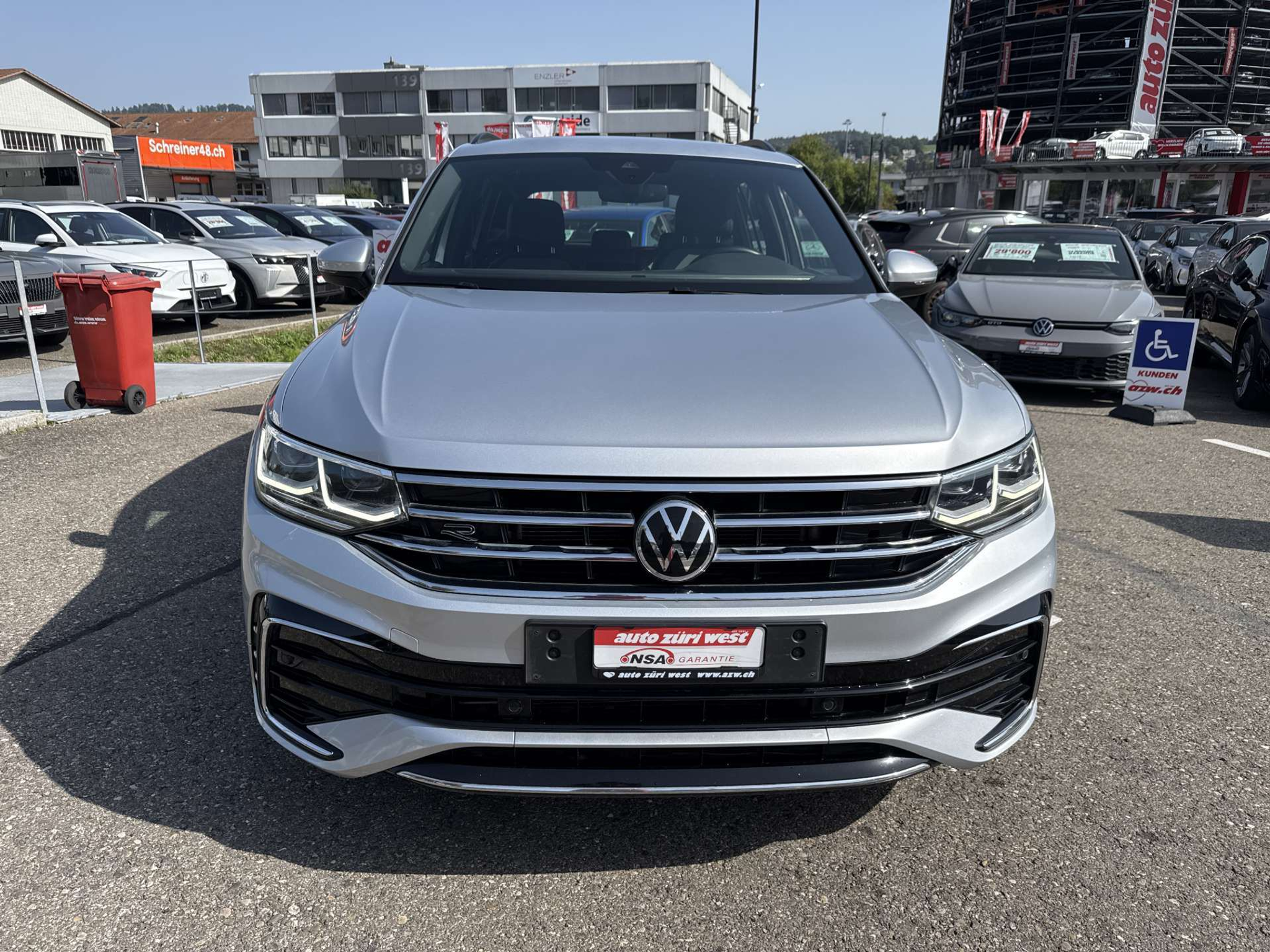 listing desktop thumbnail image 13