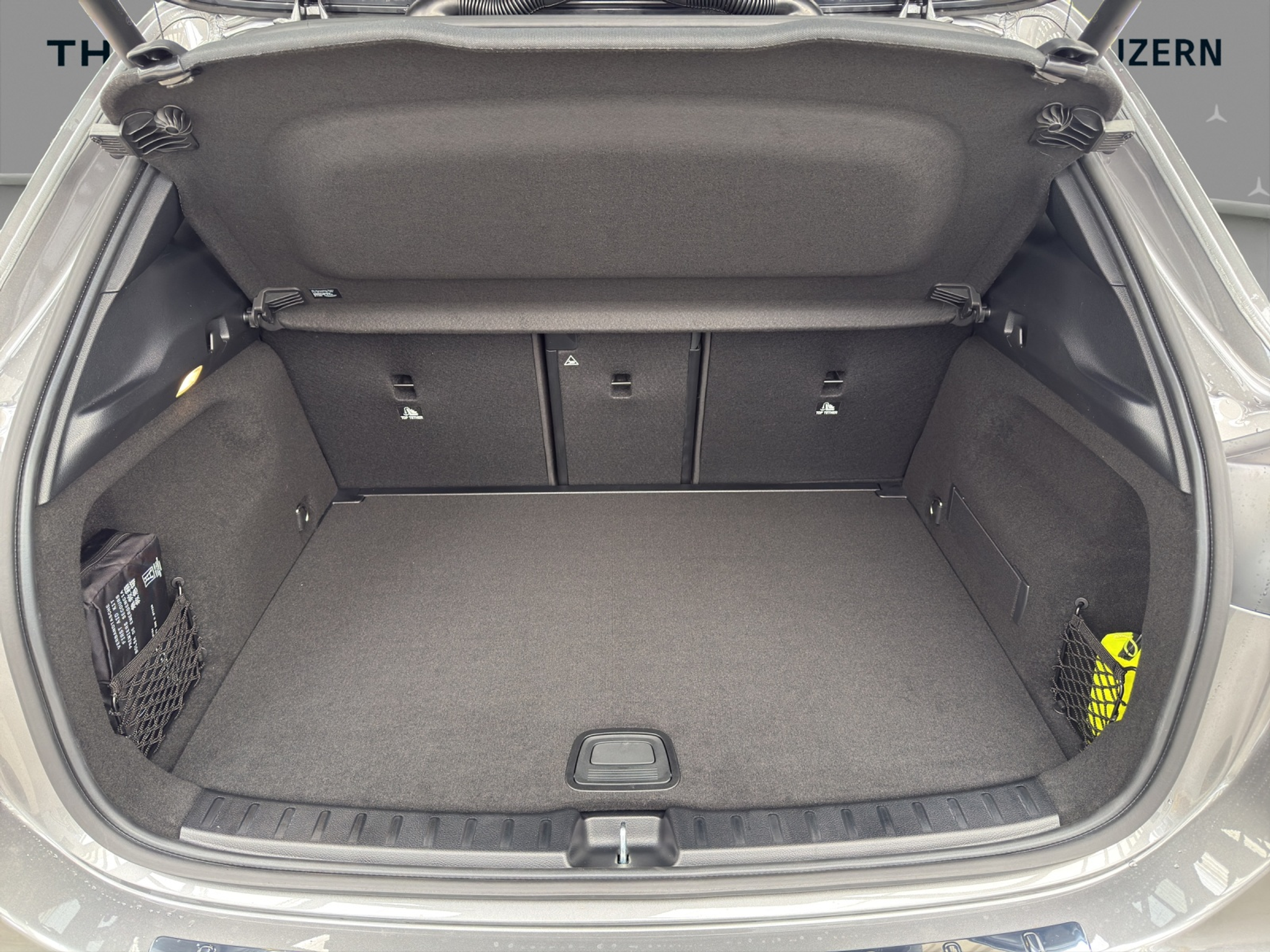 listing desktop thumbnail image 16