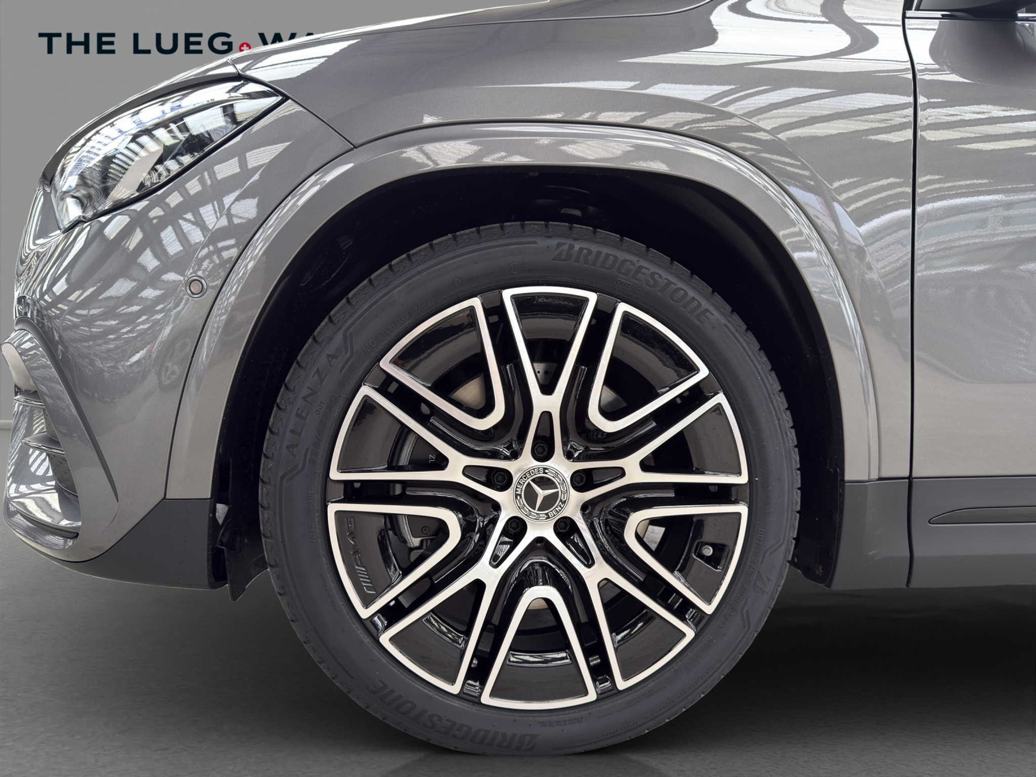 listing desktop thumbnail image 8