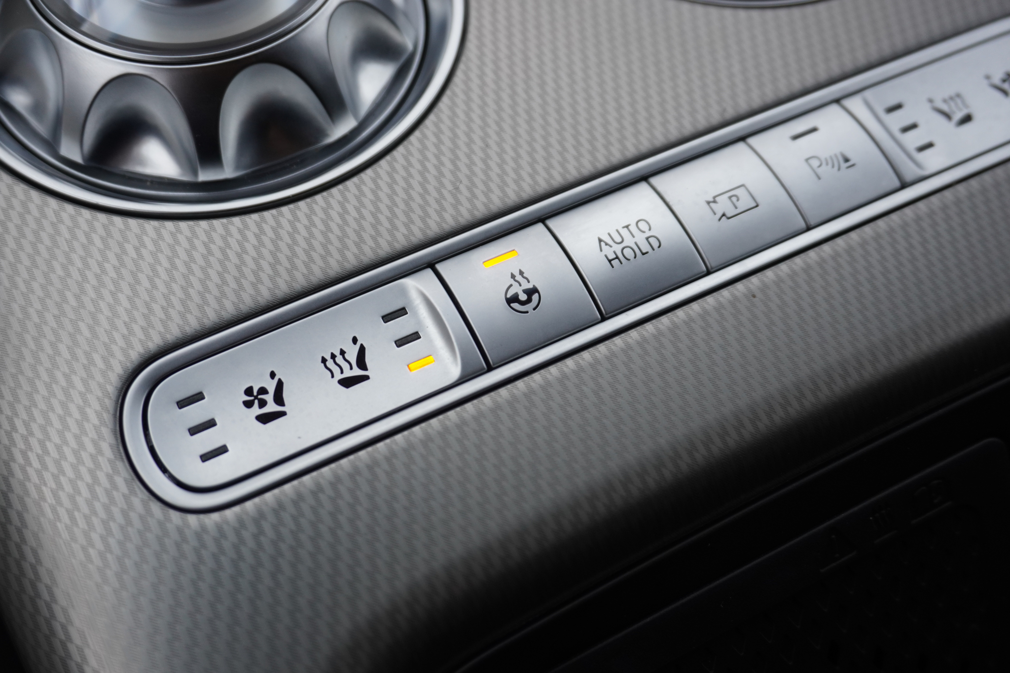 listing desktop thumbnail image 15