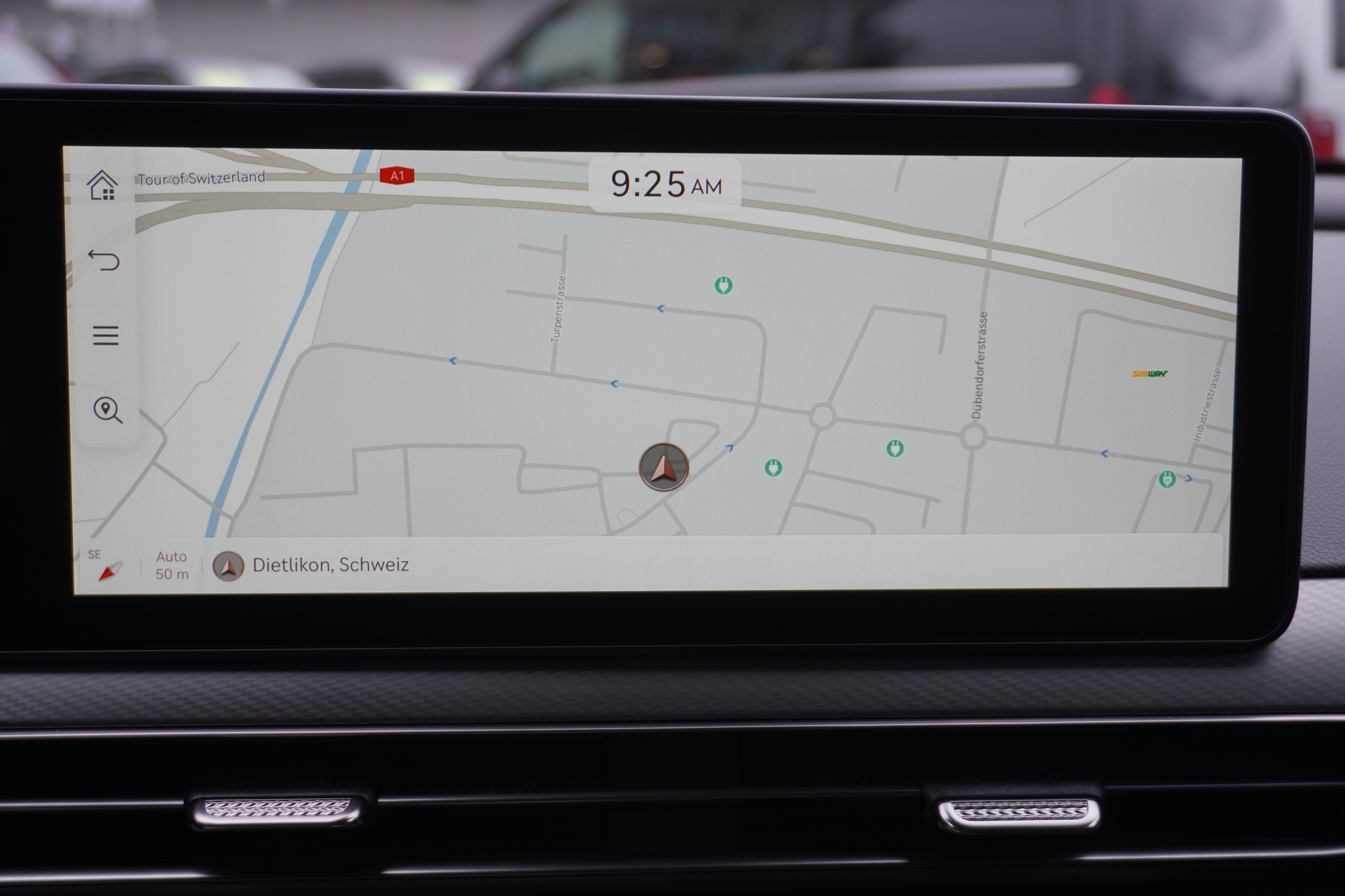 listing desktop thumbnail image 17