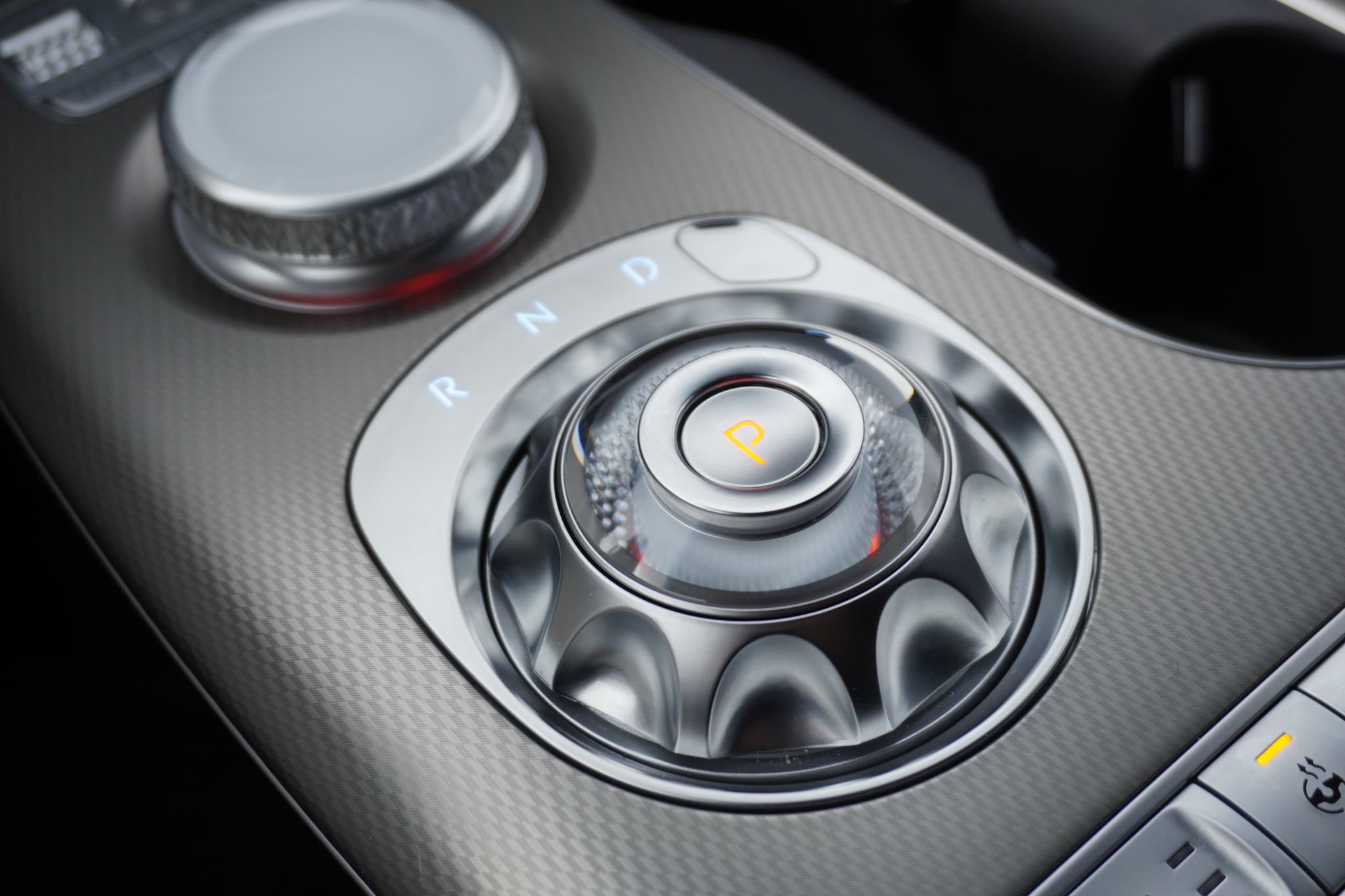 listing desktop thumbnail image 14