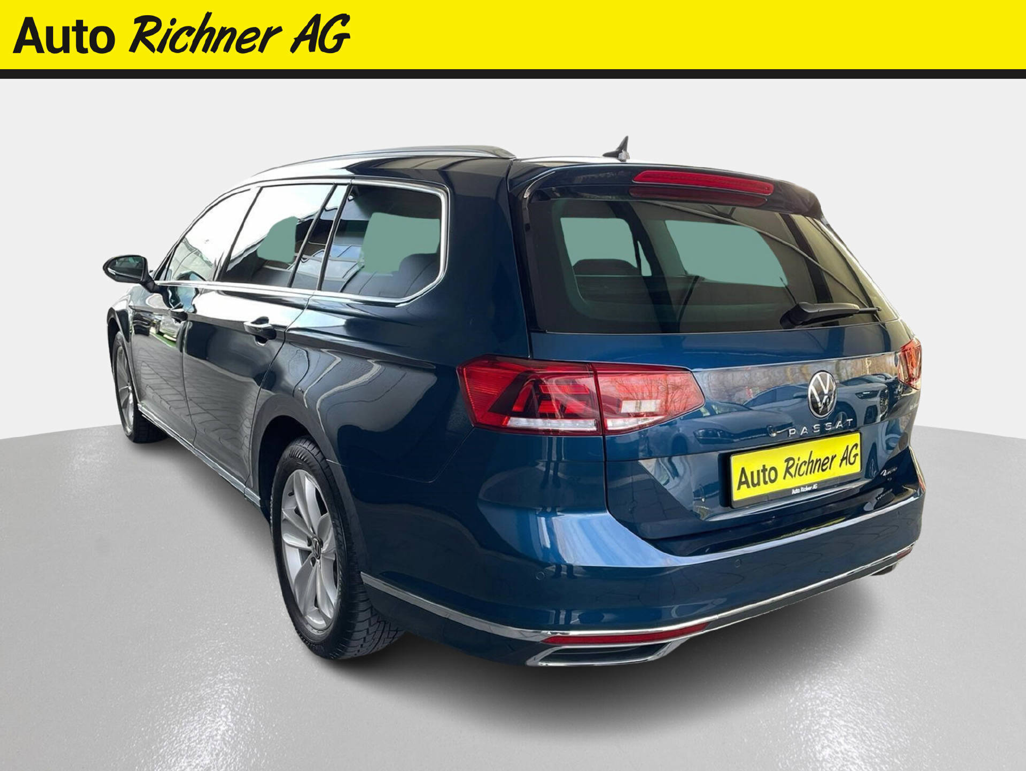 listing desktop thumbnail image 4