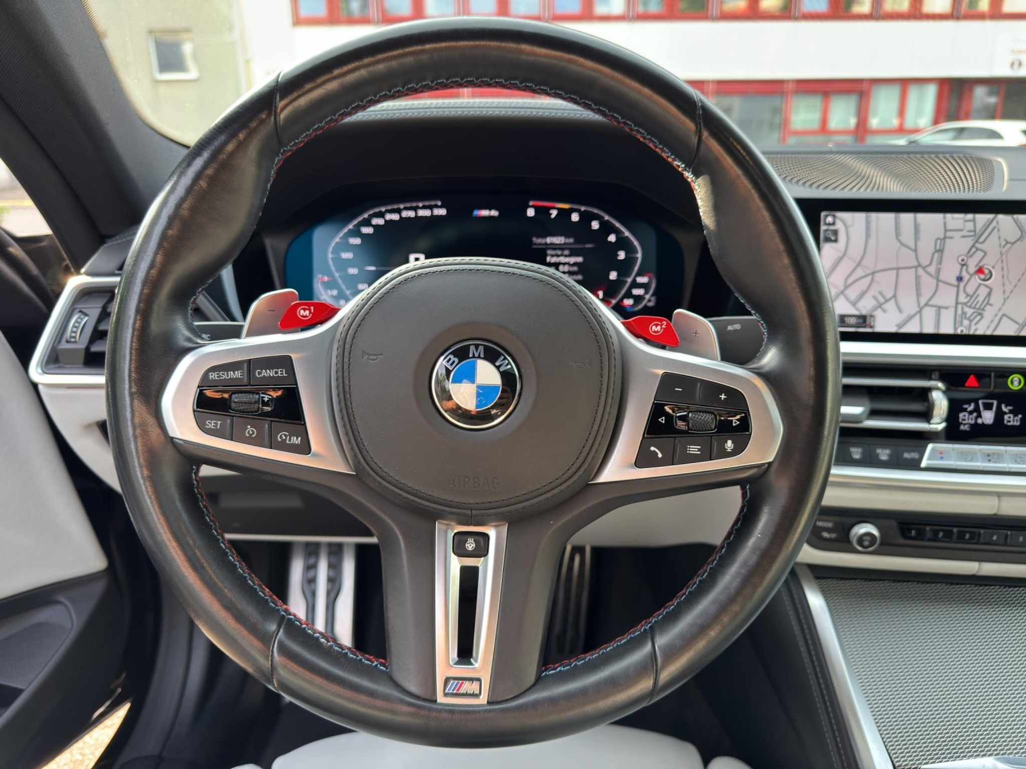 listing desktop thumbnail image 10