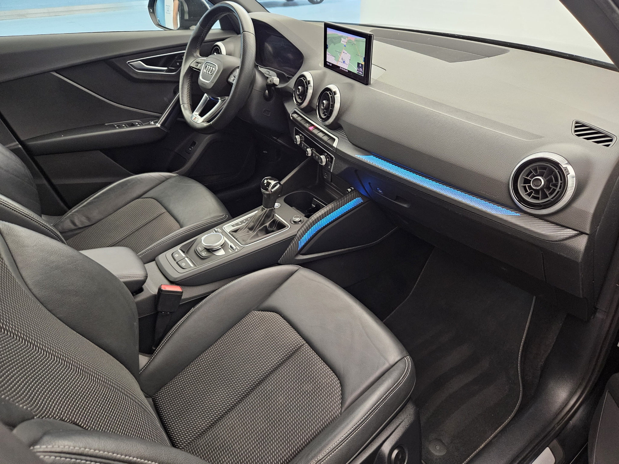 listing desktop thumbnail image 11