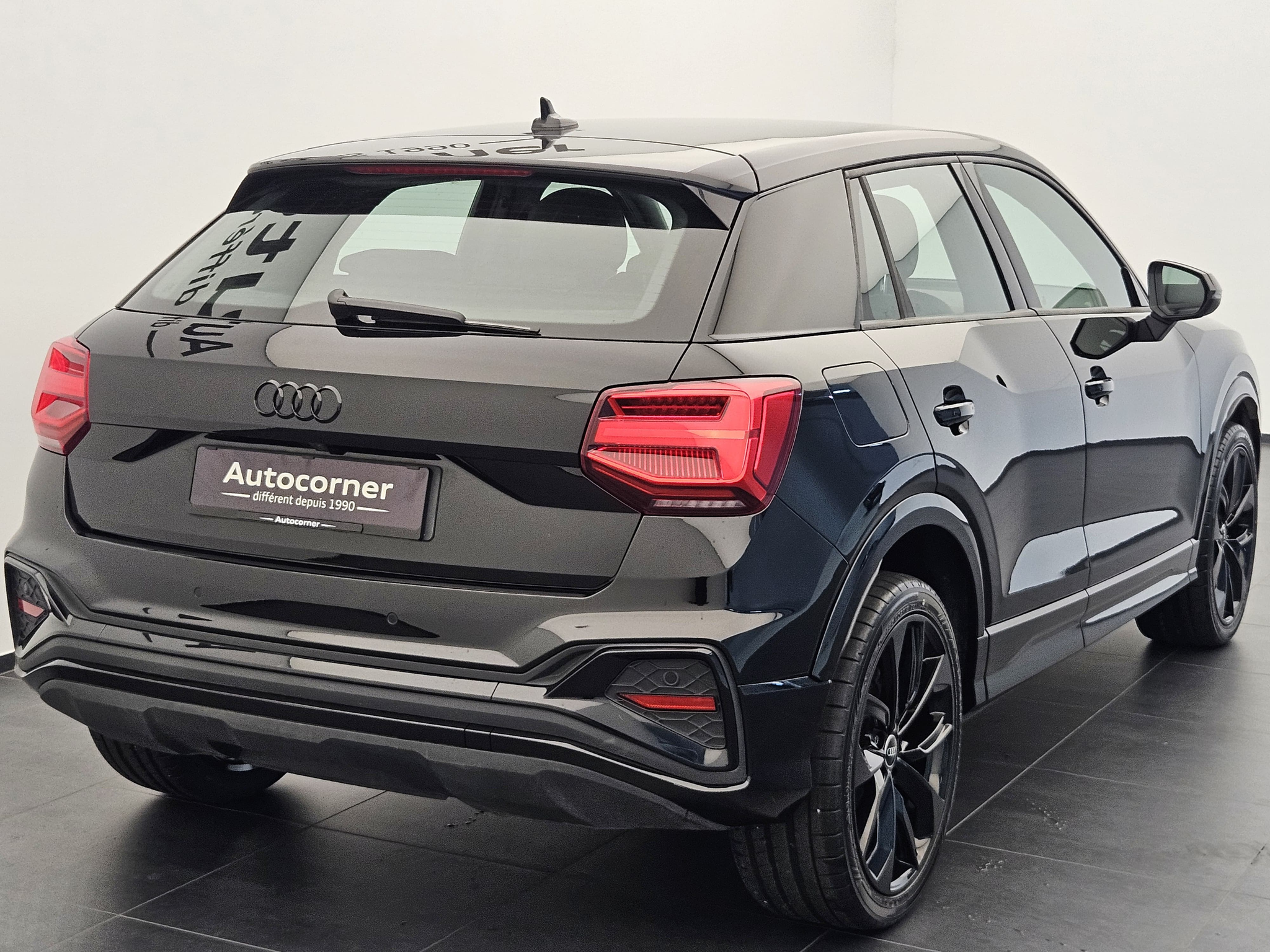 listing desktop thumbnail image 6